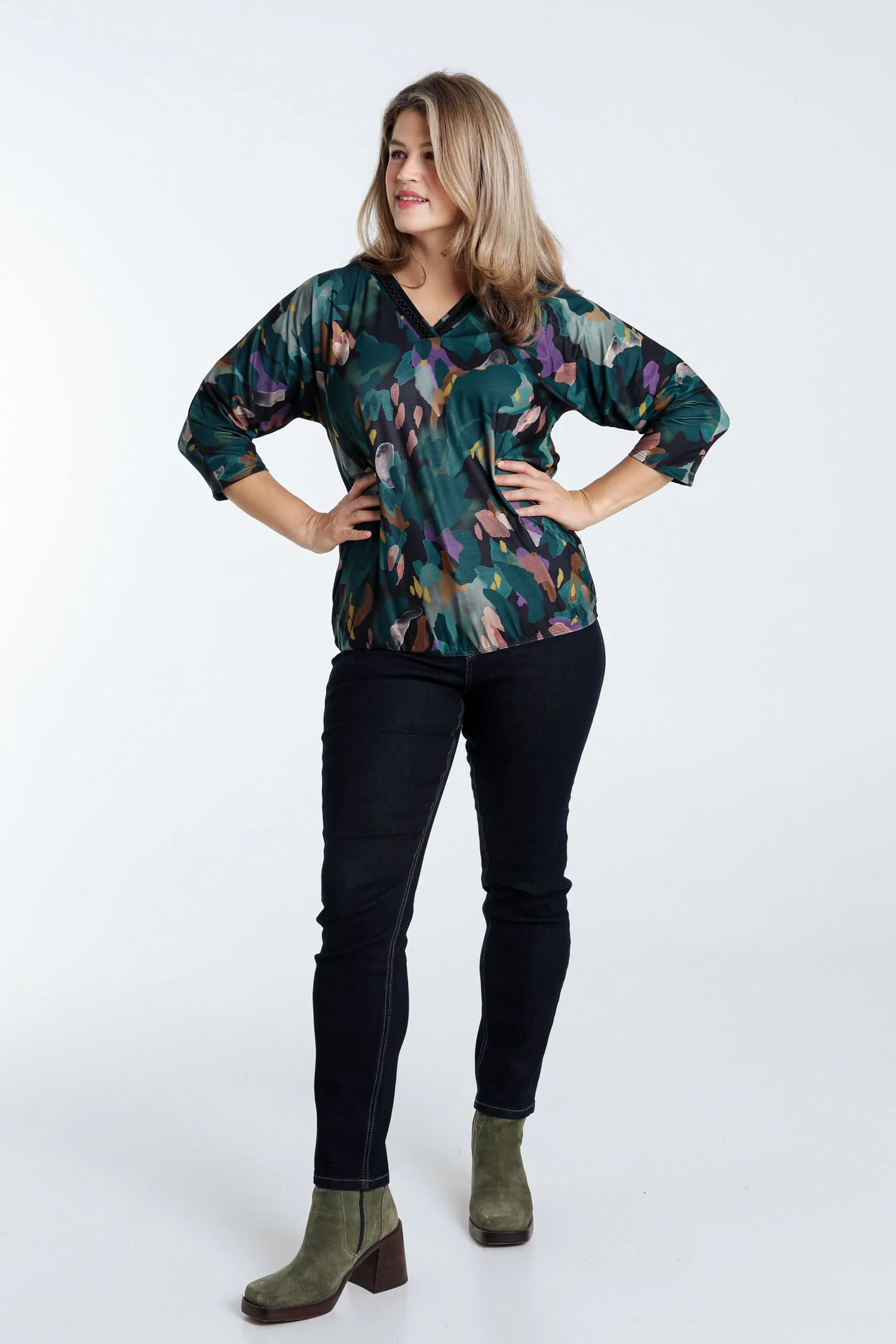 Blouse à imprimé abstrait - Image 8