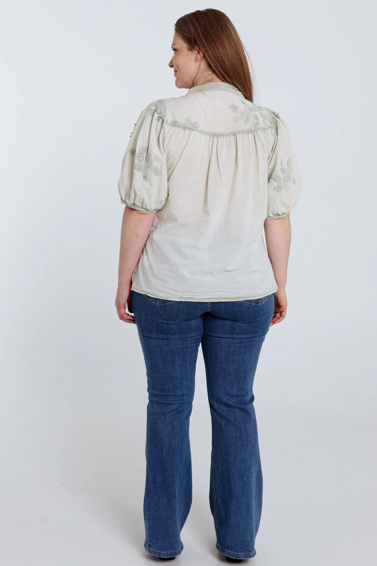 Blouse en coton avec fleurs brodées - Image 2