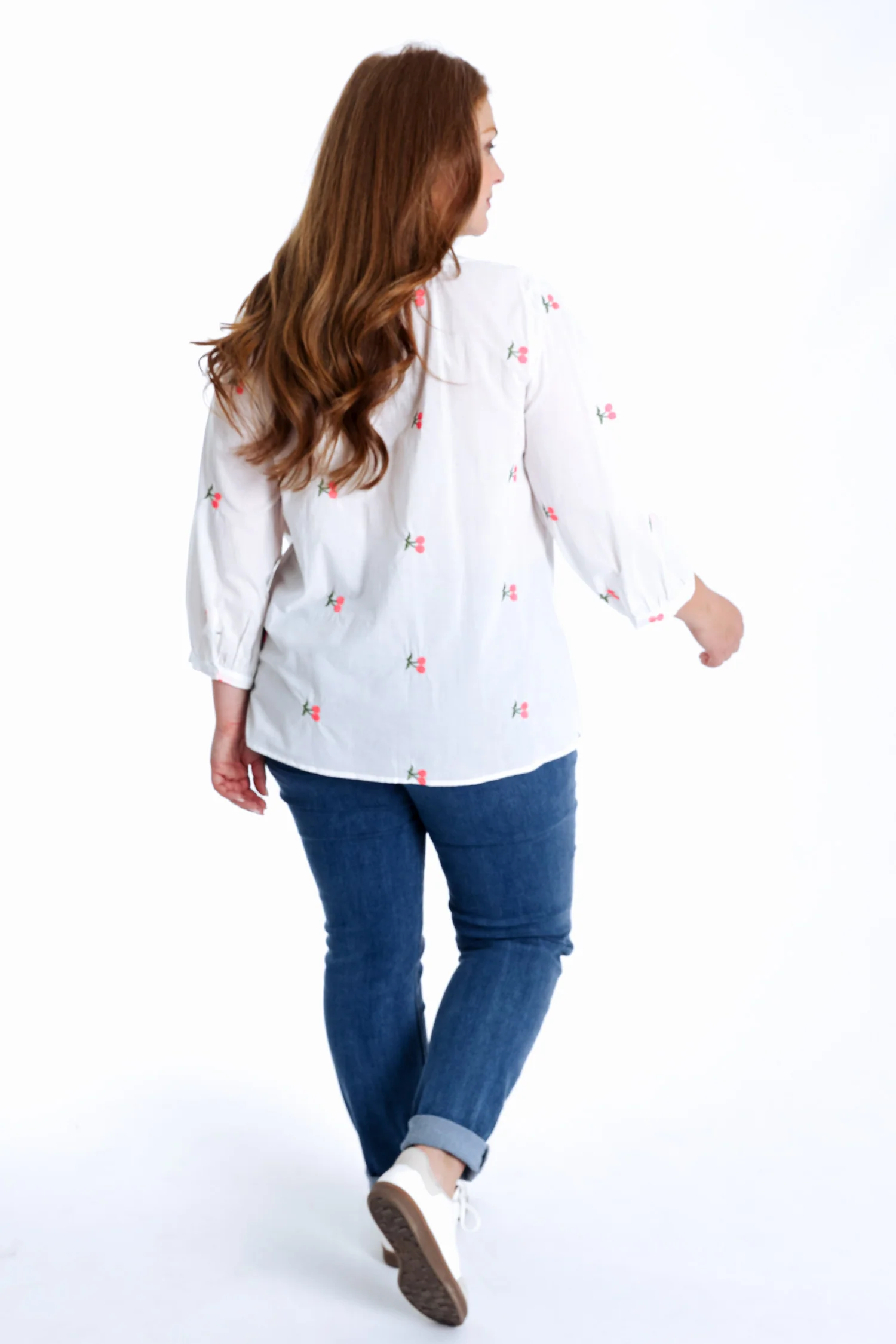 Blouse en coton unie avec broderies cerises - Image 2