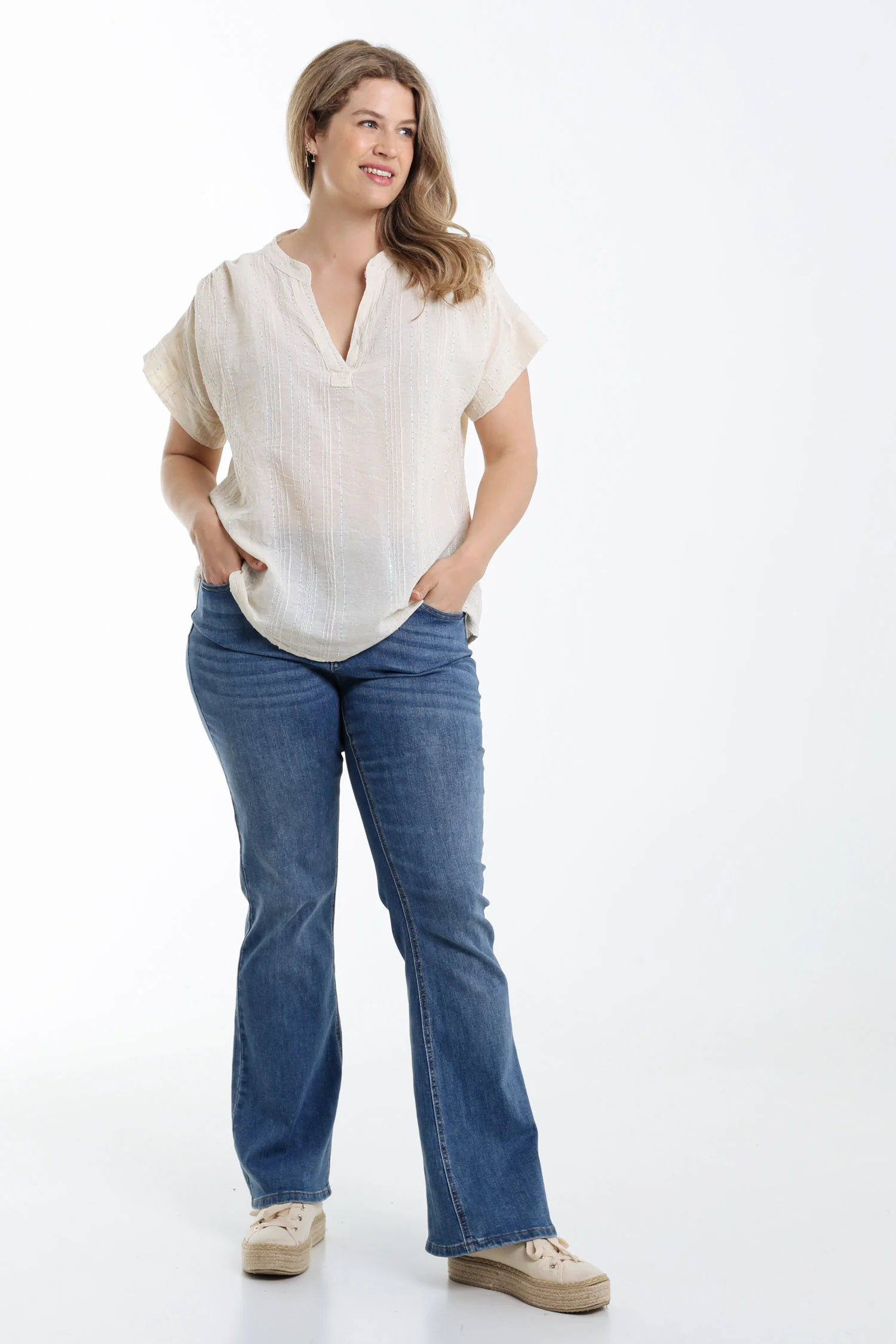 Blouse en coton unie avec rayures en sequins - Image 8