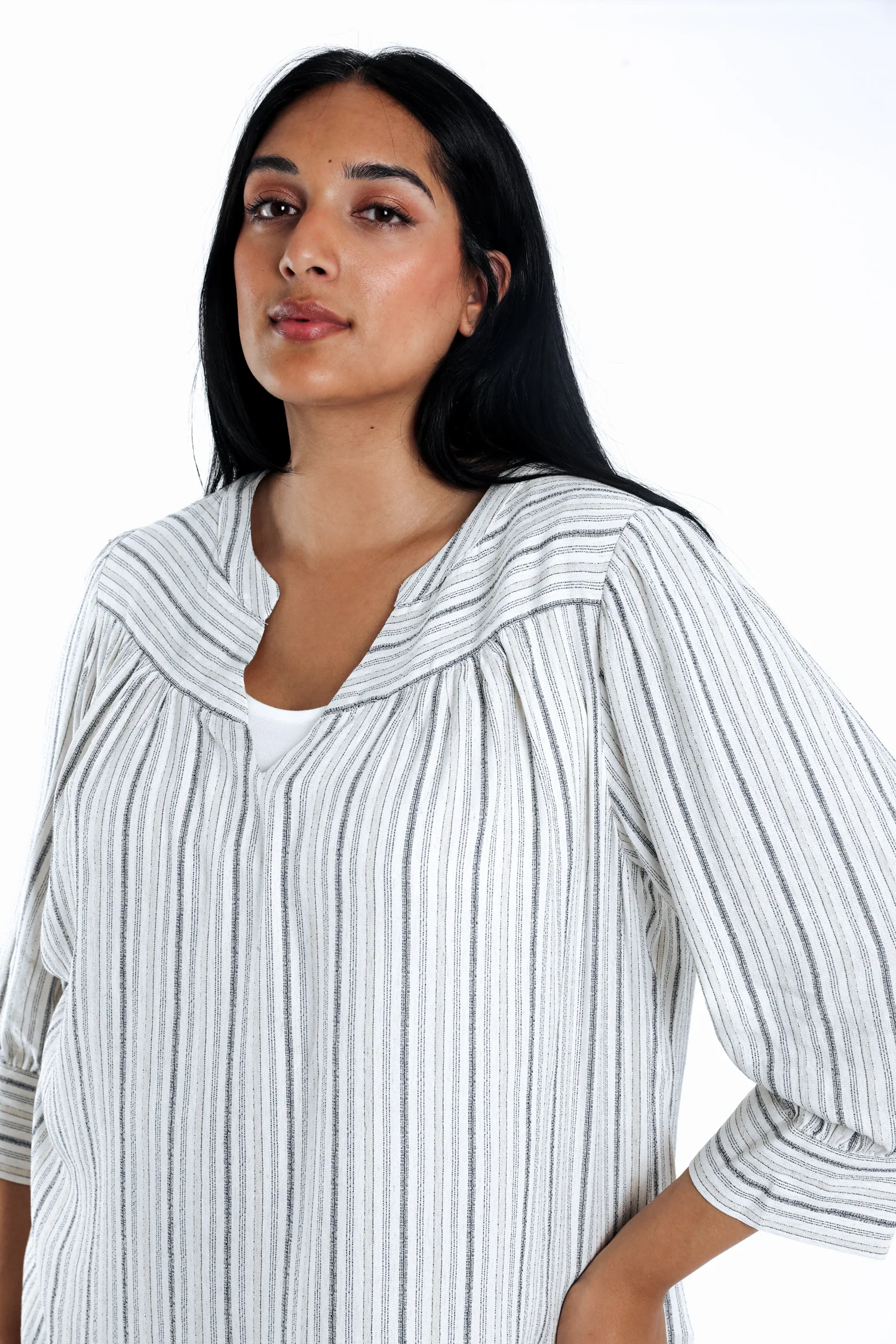 Blouse en viscose et lin rayée - Image 3
