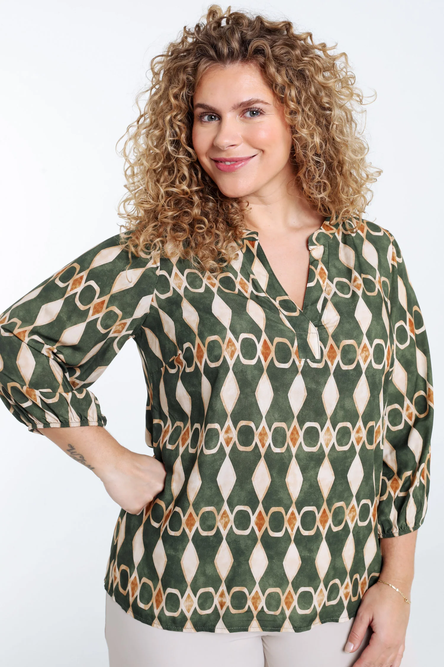 Blouse en viscose imprimé graphique - Image 12