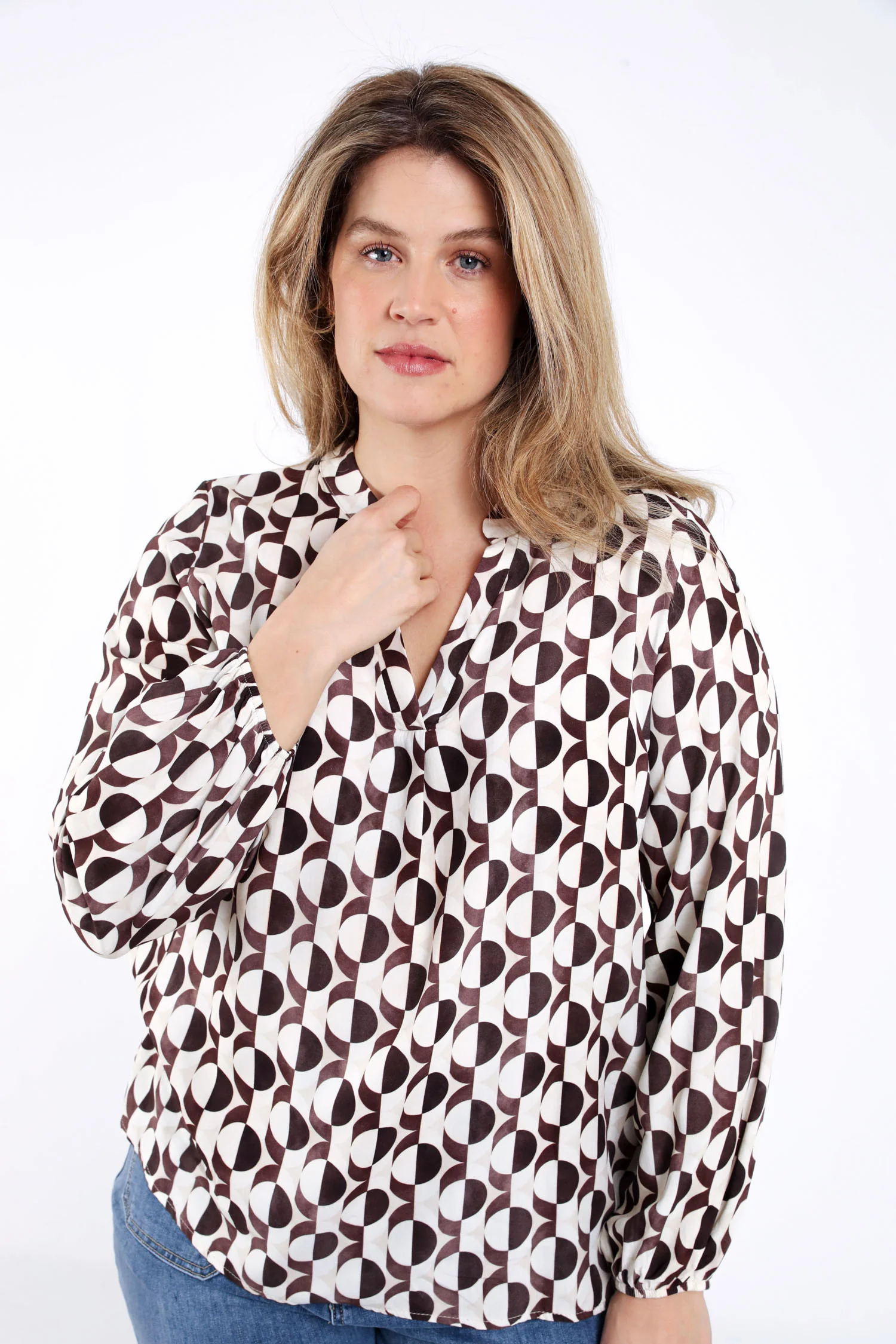 Blouse en viscose imprimé graphique - Image 6