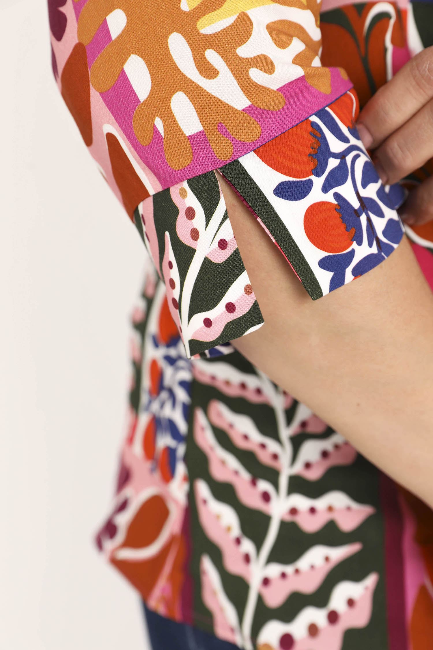 Blouse en viscose imprimé patchwork fleuri - Image 6
