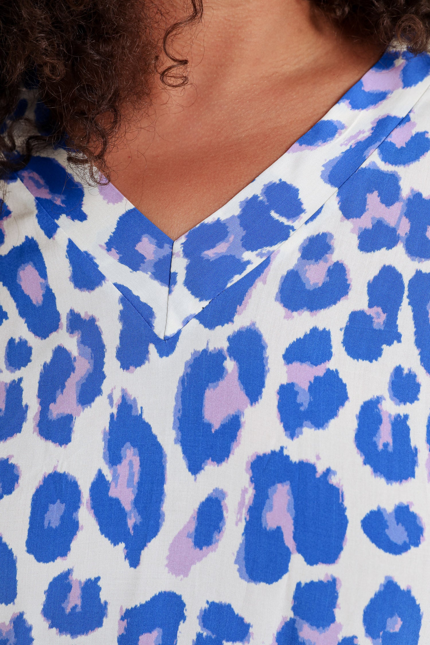 Blouse en viscose imprimé peau de bête - Image 28