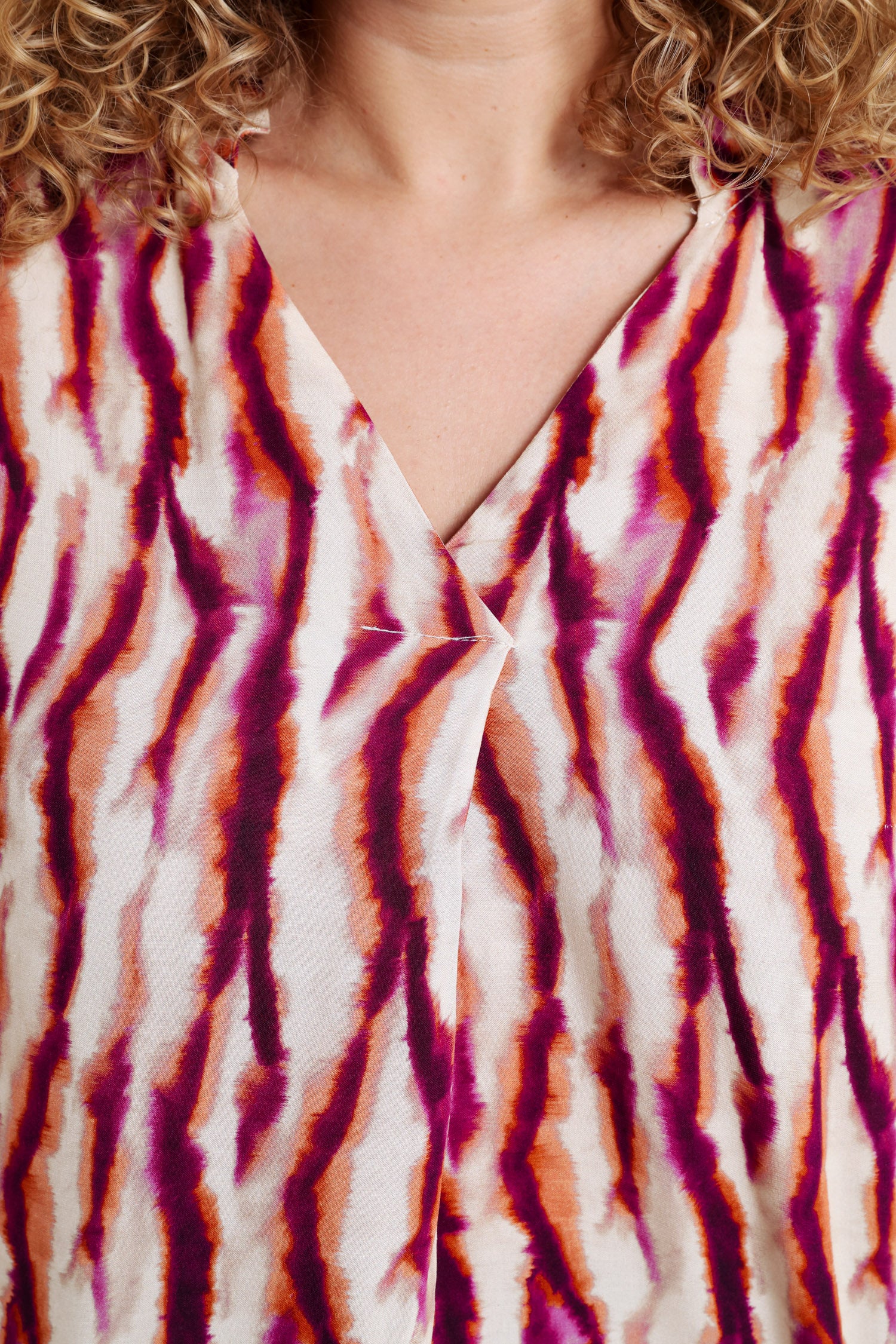 Blouse en viscose imprimé tie and dye - Image 6