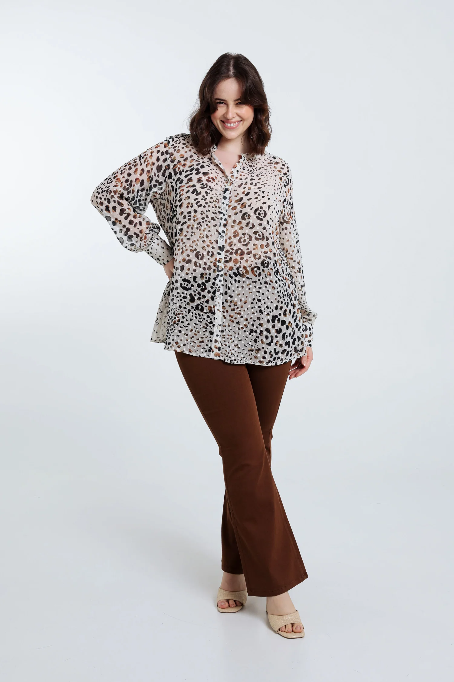 Blouse peau de bĂȘte avec plumetis - Image 8