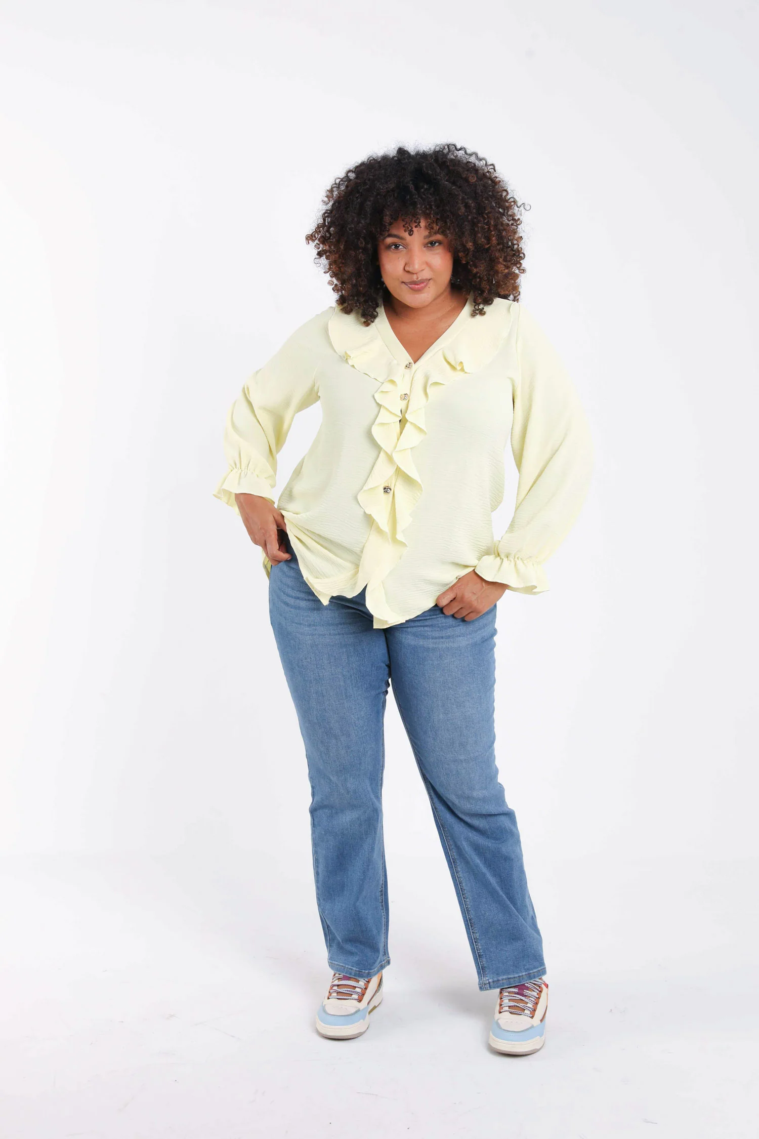 Blouse unie avec volants - Image 7
