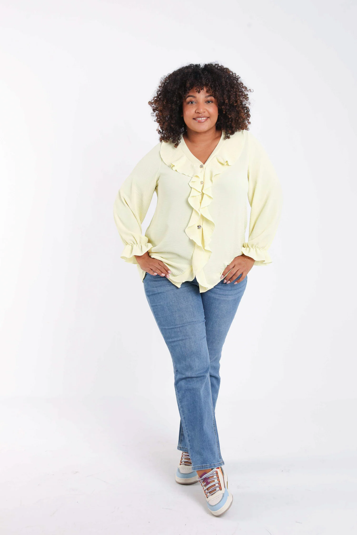 Blouse unie avec volants - Image 8