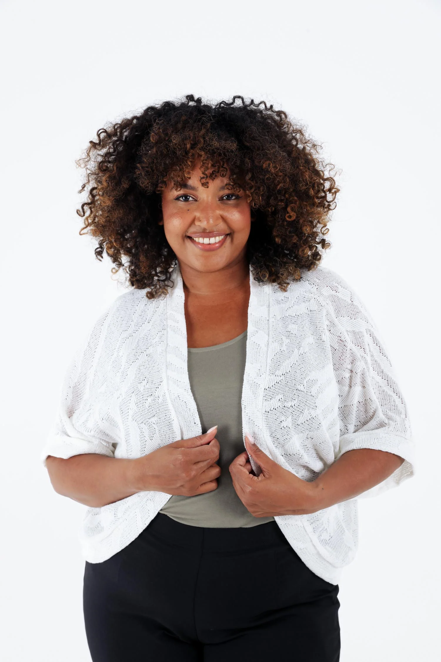 Cardigan uni en maille ajourée