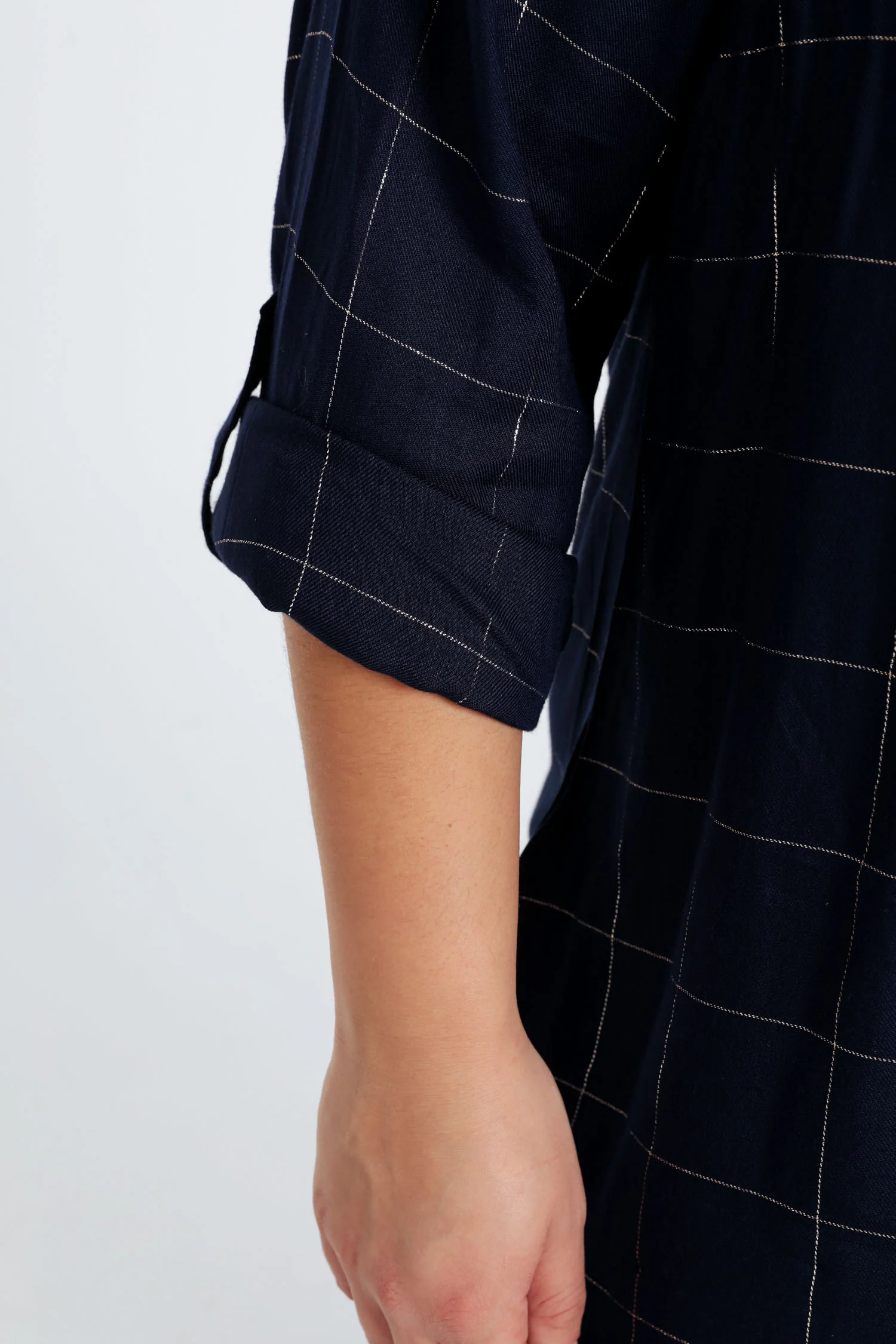 Chemise à carreaux brodée en viscose - Image 6
