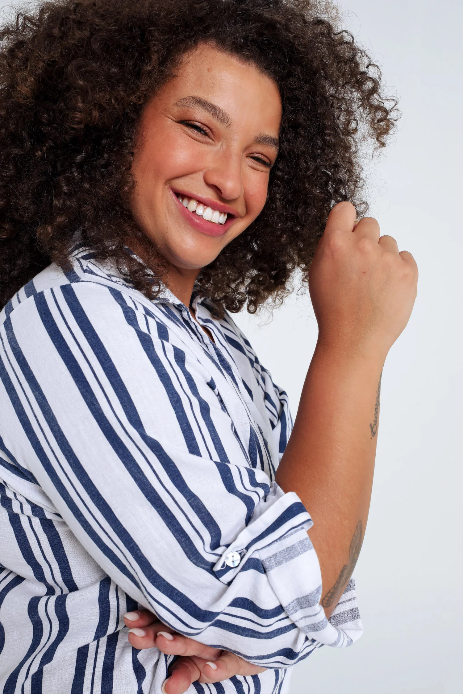 Chemise en lin avec rayures - Image 3