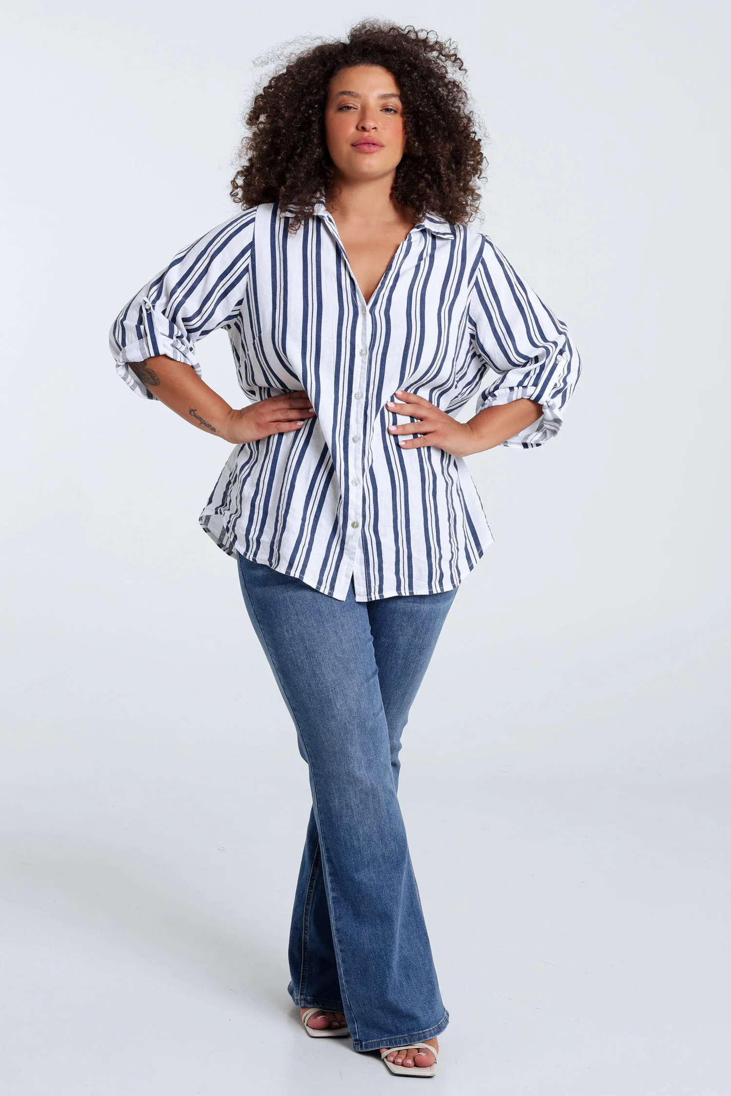 Chemise en lin avec rayures - Image 7