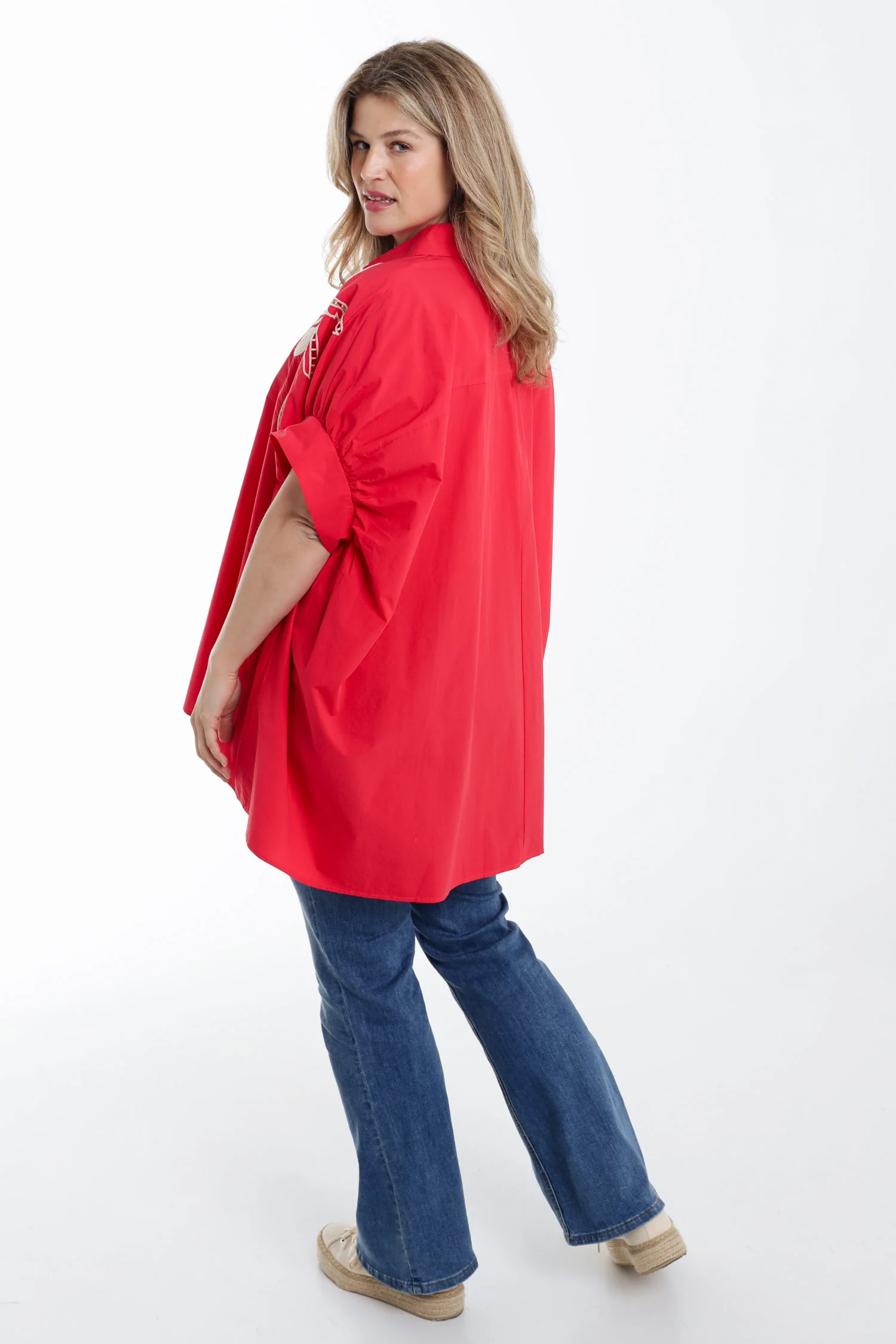 Chemise oversize en coton unie avec broderies - Image 2