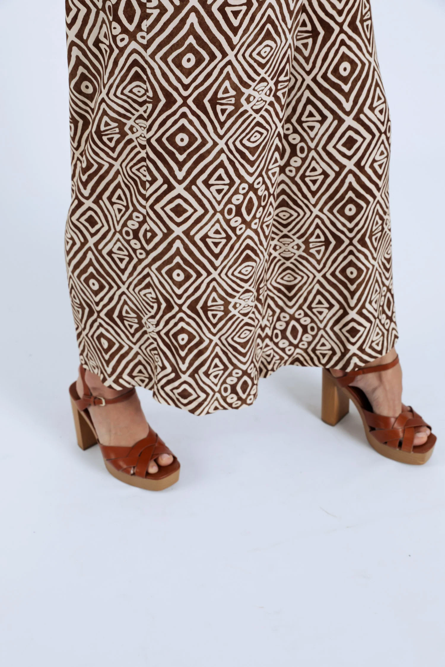 Combinaison en viscose avec smock imprimé ethnique - Image 5