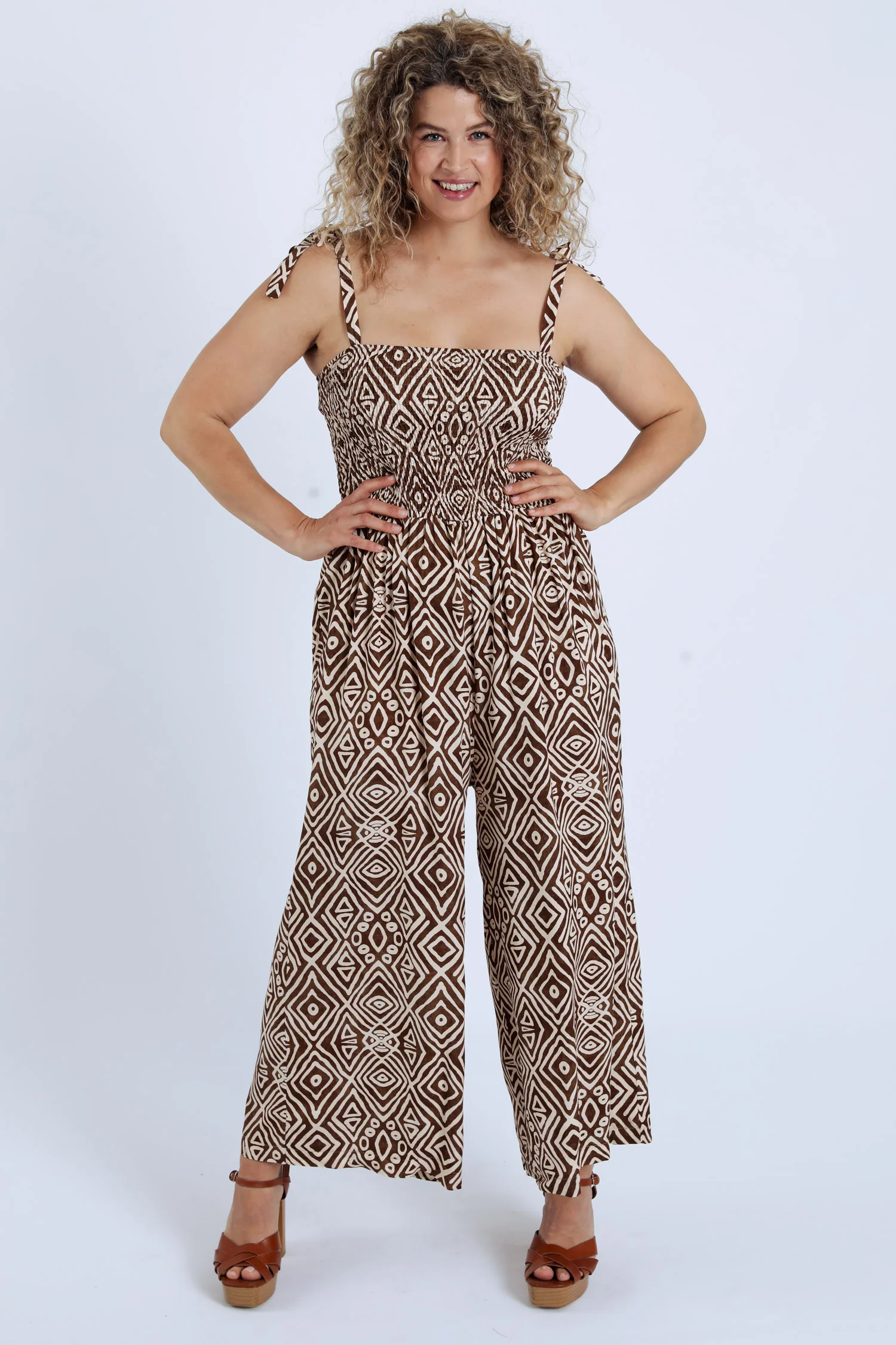 Combinaison en viscose avec smock imprimé ethnique - Image 8