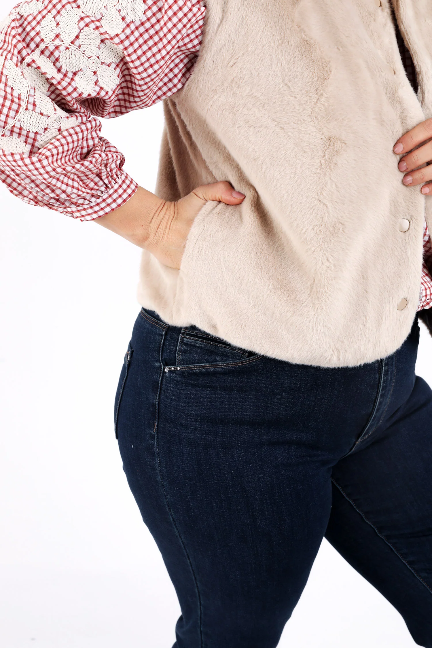 Gilet en fausse fourrure uni - Image 4
