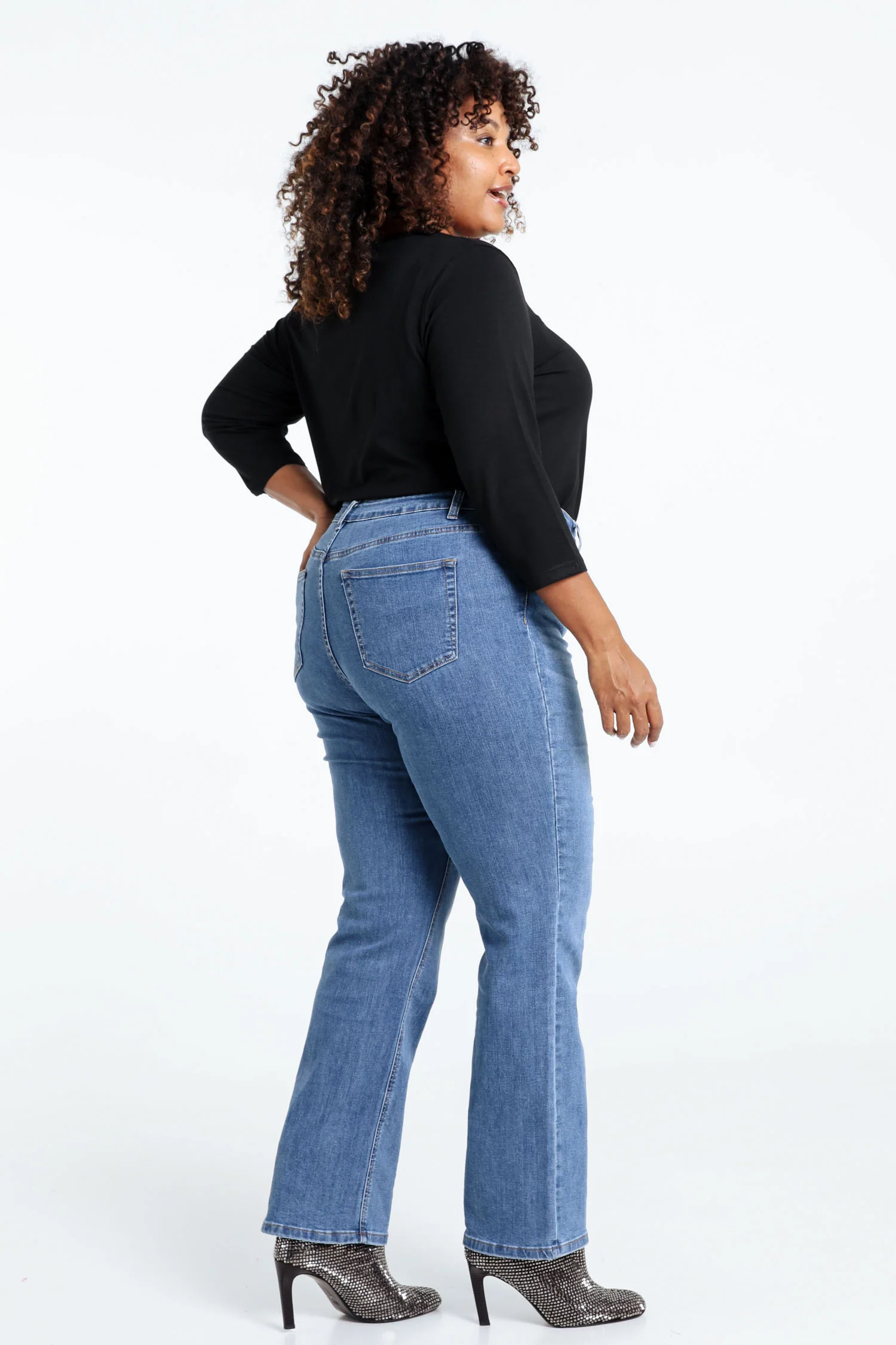 Jeans droit Mia L32 - Image 13