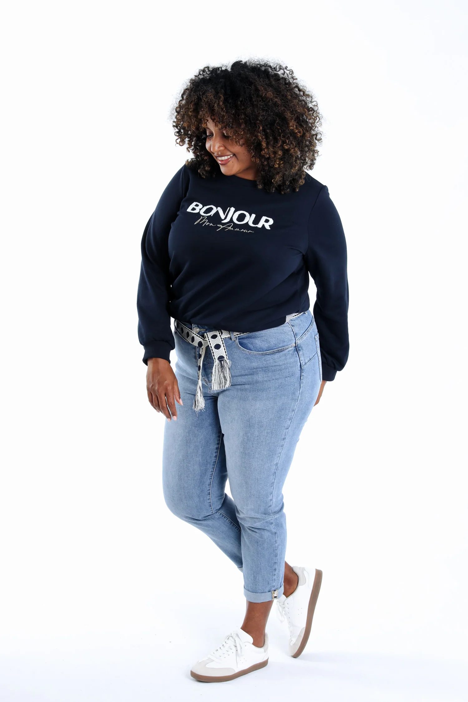 Jeans Louise slim 3/4 avec ceinture fantaisie - Image 9