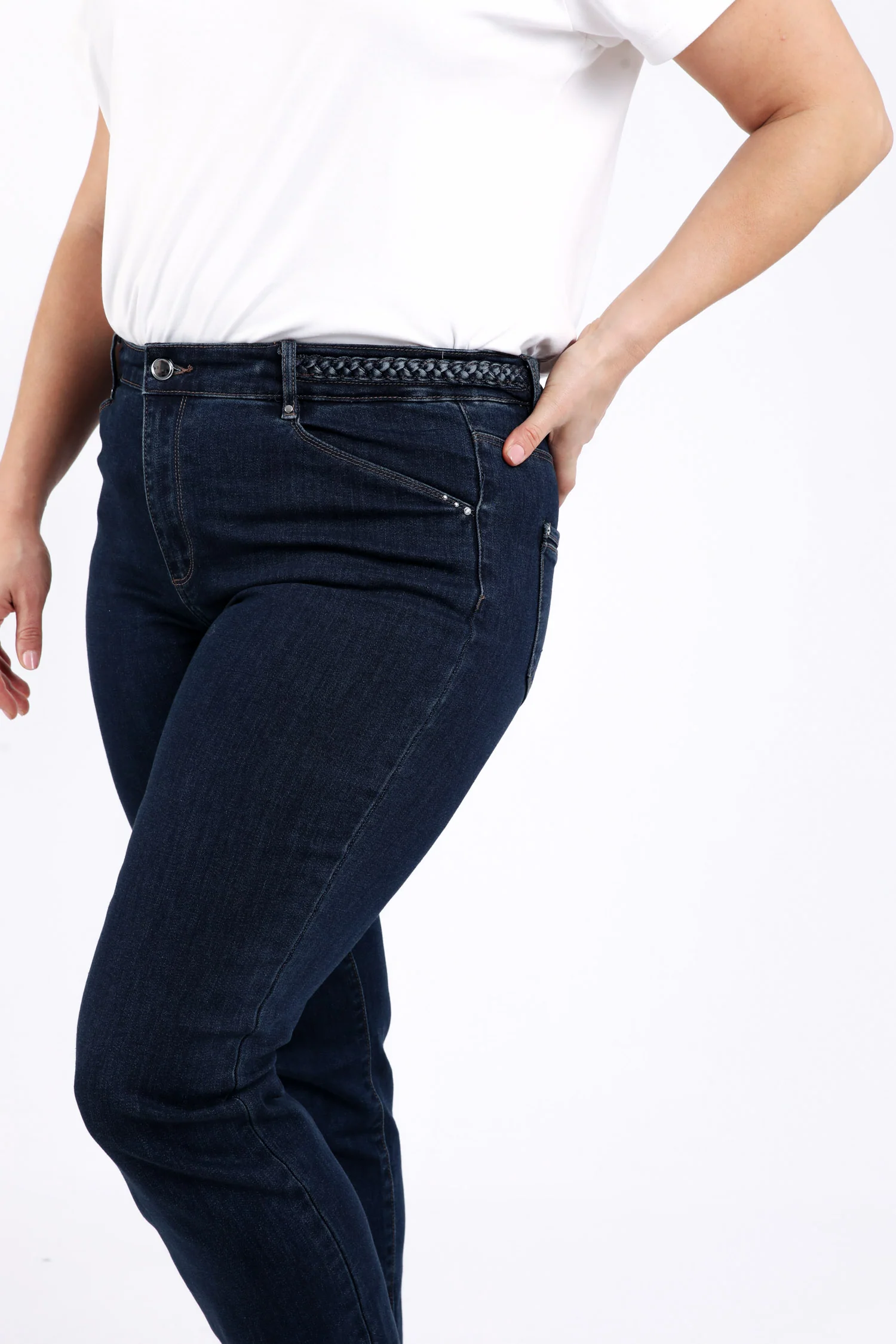 Jeans Mia droit L32 détail tresse - Image 5
