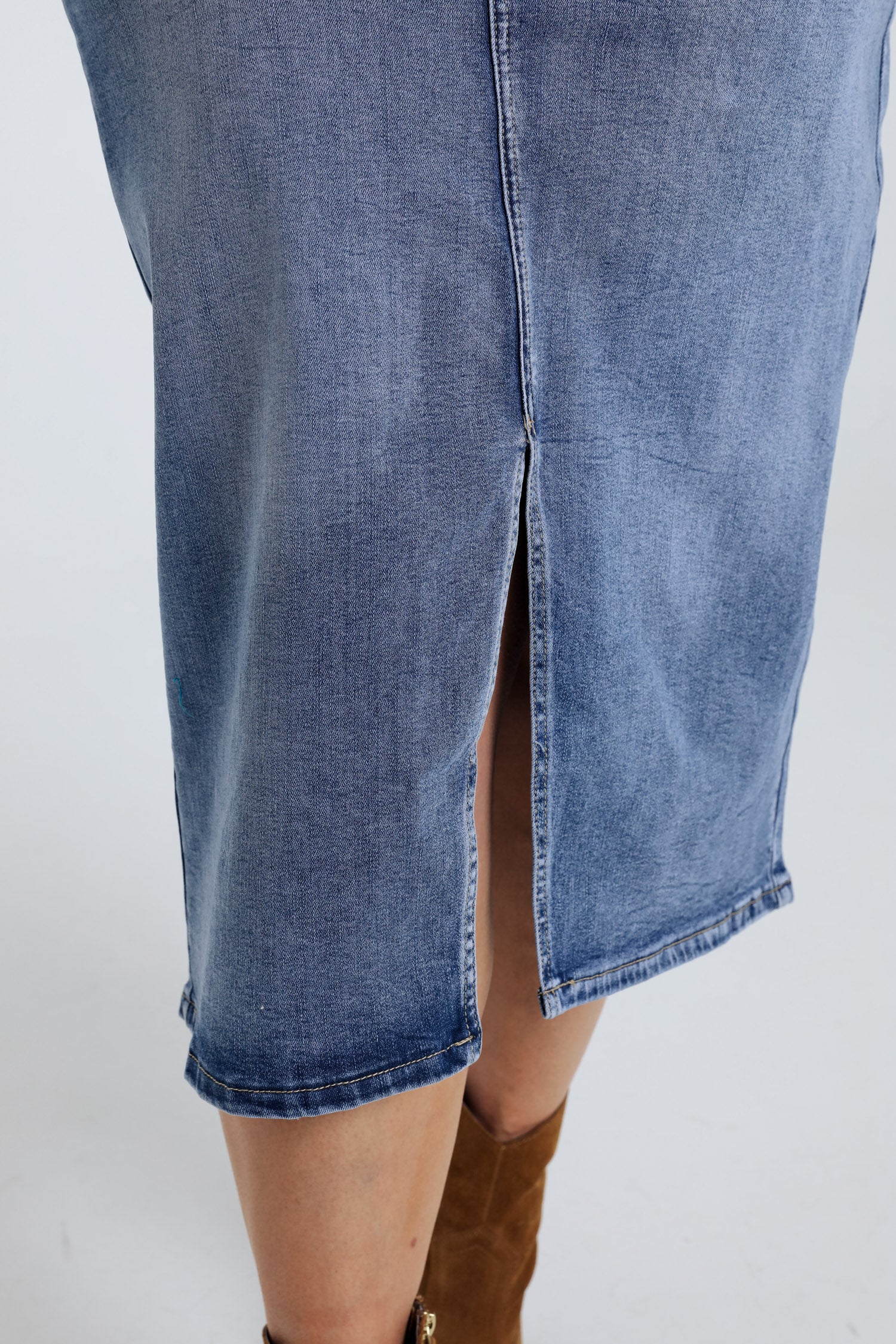 Jupe en jeans avec fente - Image 5
