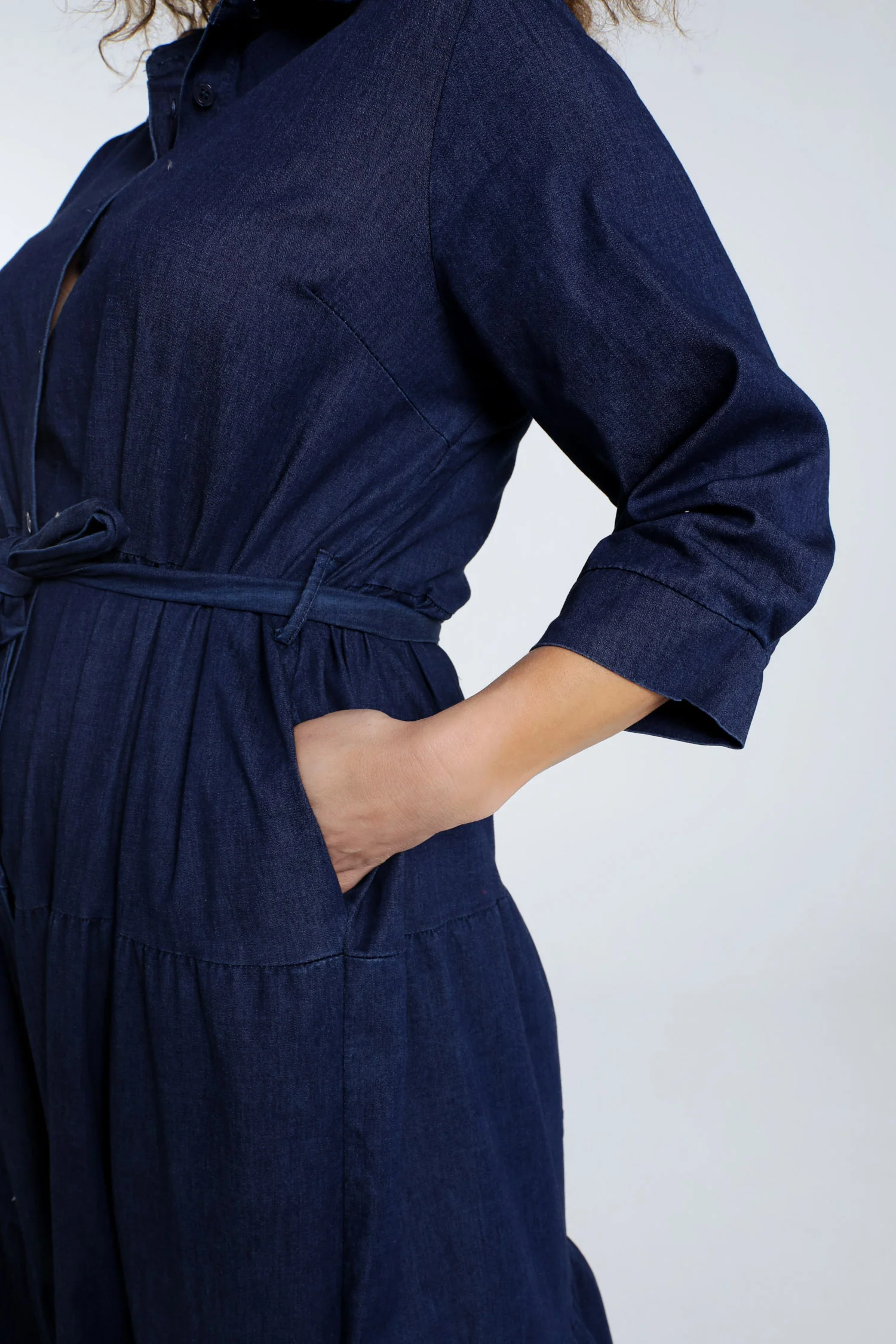 Longue robe Ă volant en jeans - Image 5