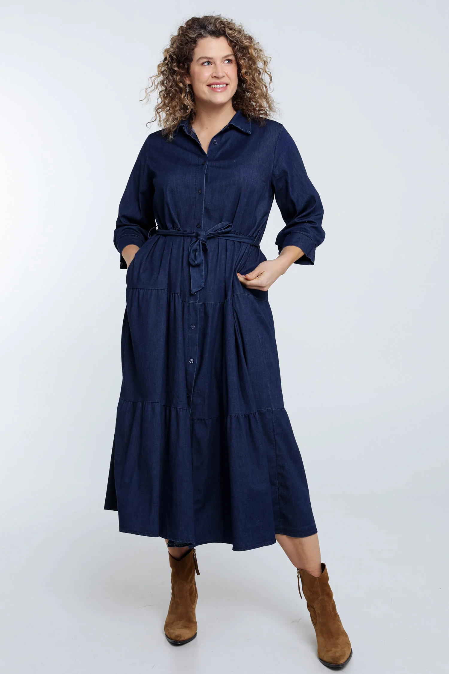 Longue robe Ă volant en jeans - Image 9