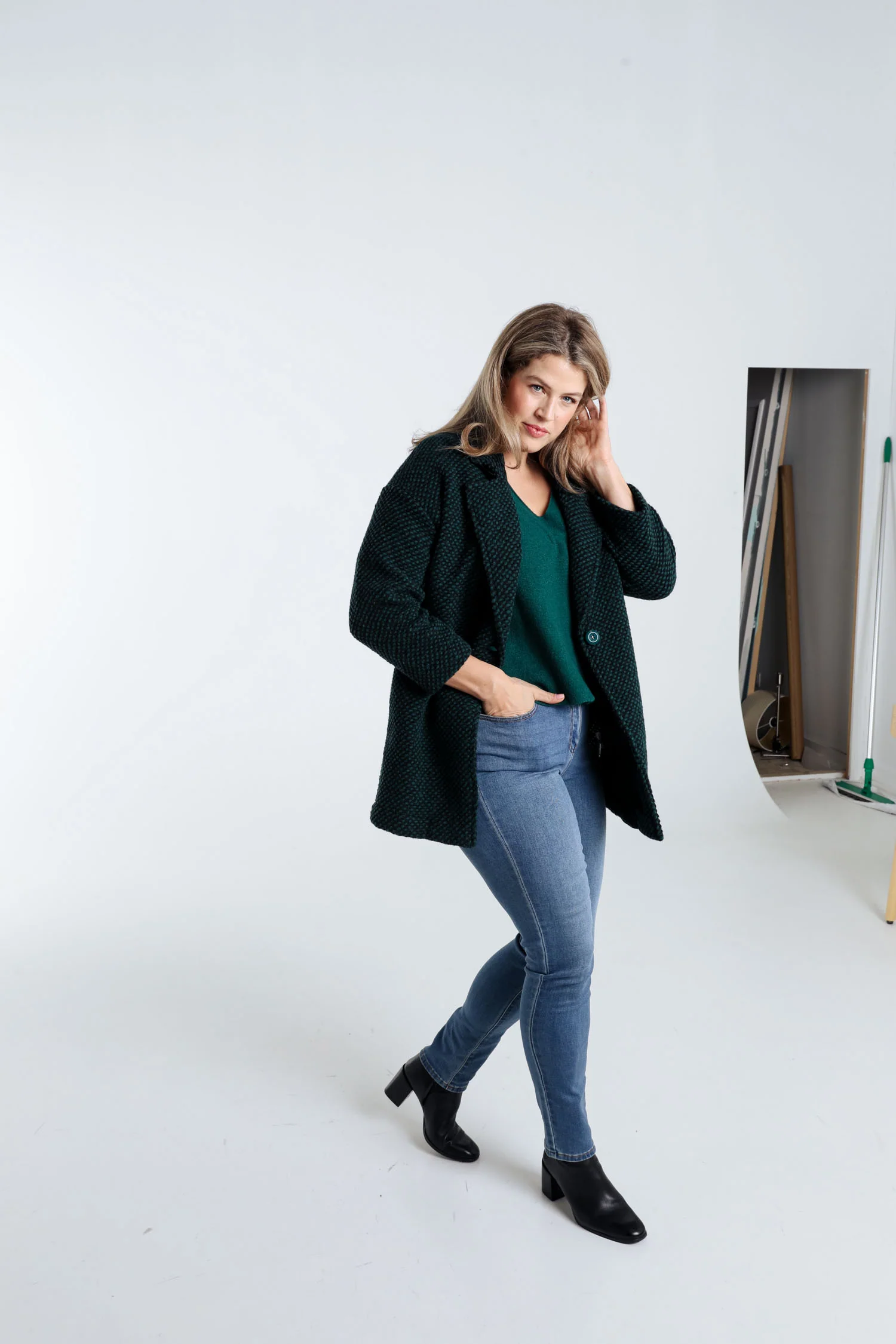 Manteau uni en tissu moucheté avec laine - Image 19