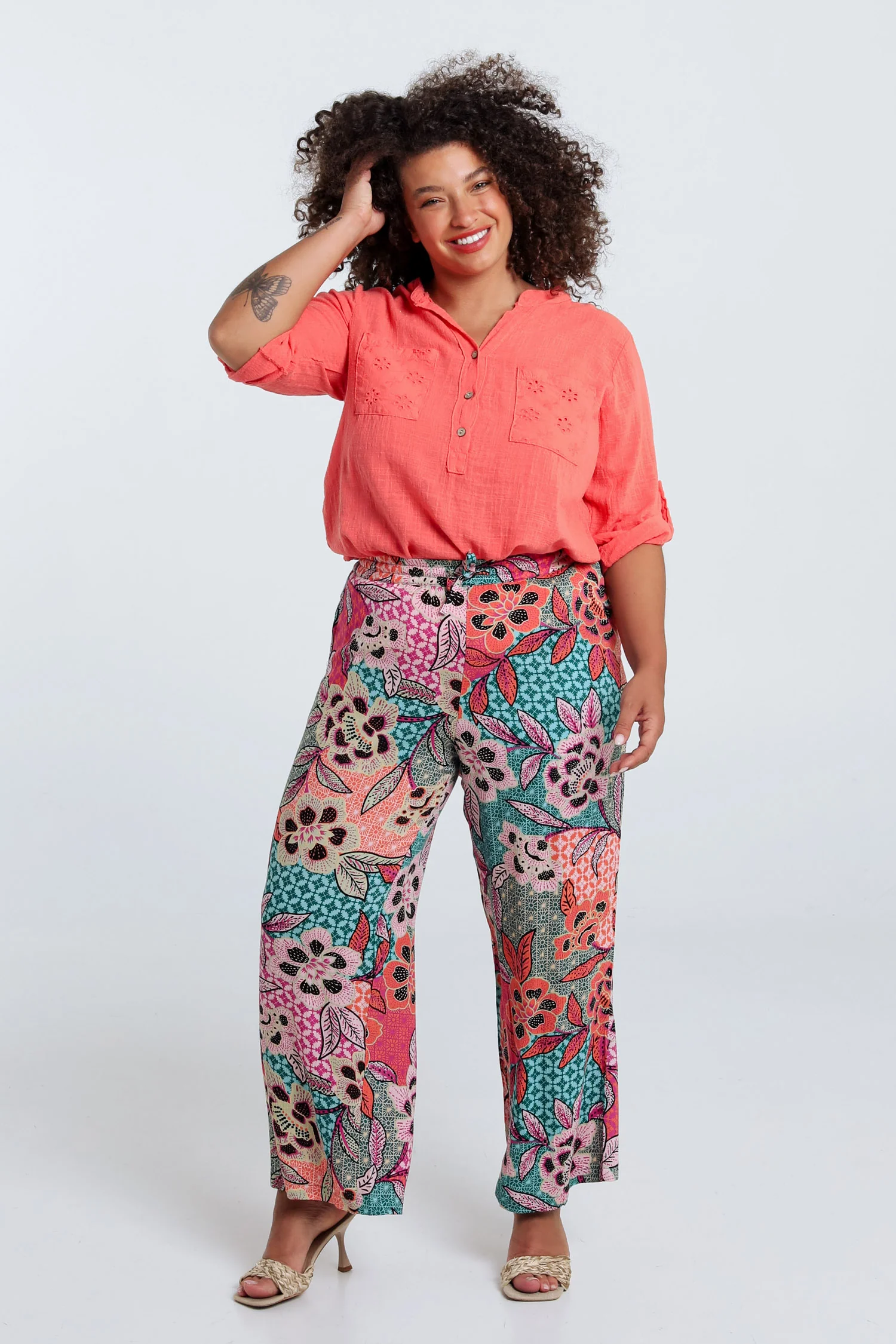 Pantacourt en viscose imprimé floral - Image 7