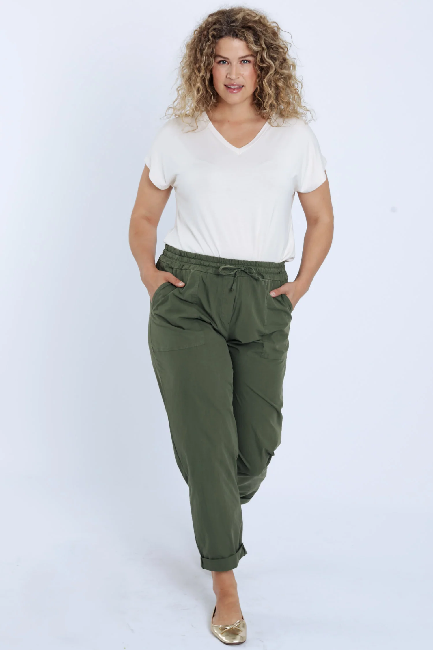 Pantalon boyfit en coton uni avec poches - Image 8