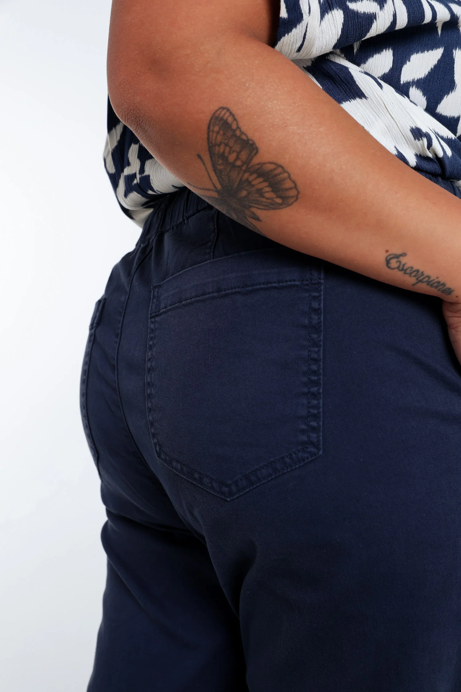 Pantalon chino en coton léger - Image 3