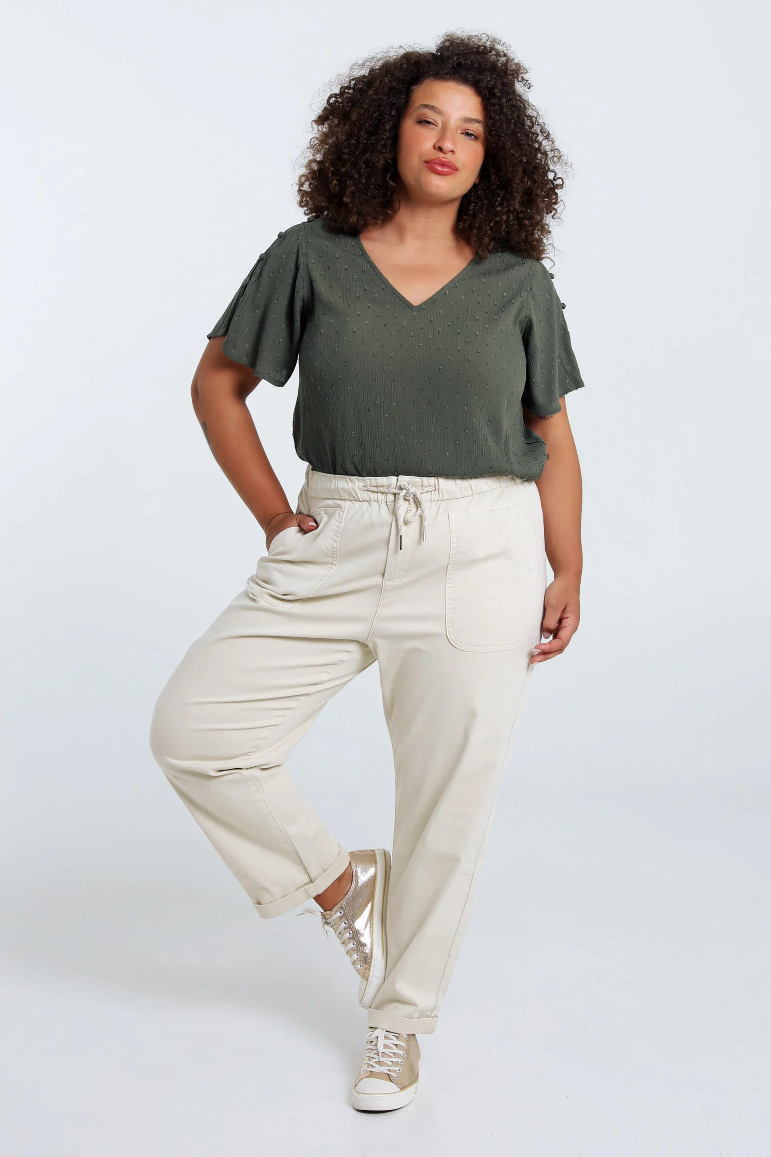 Pantalon chino en coton léger - Image 30