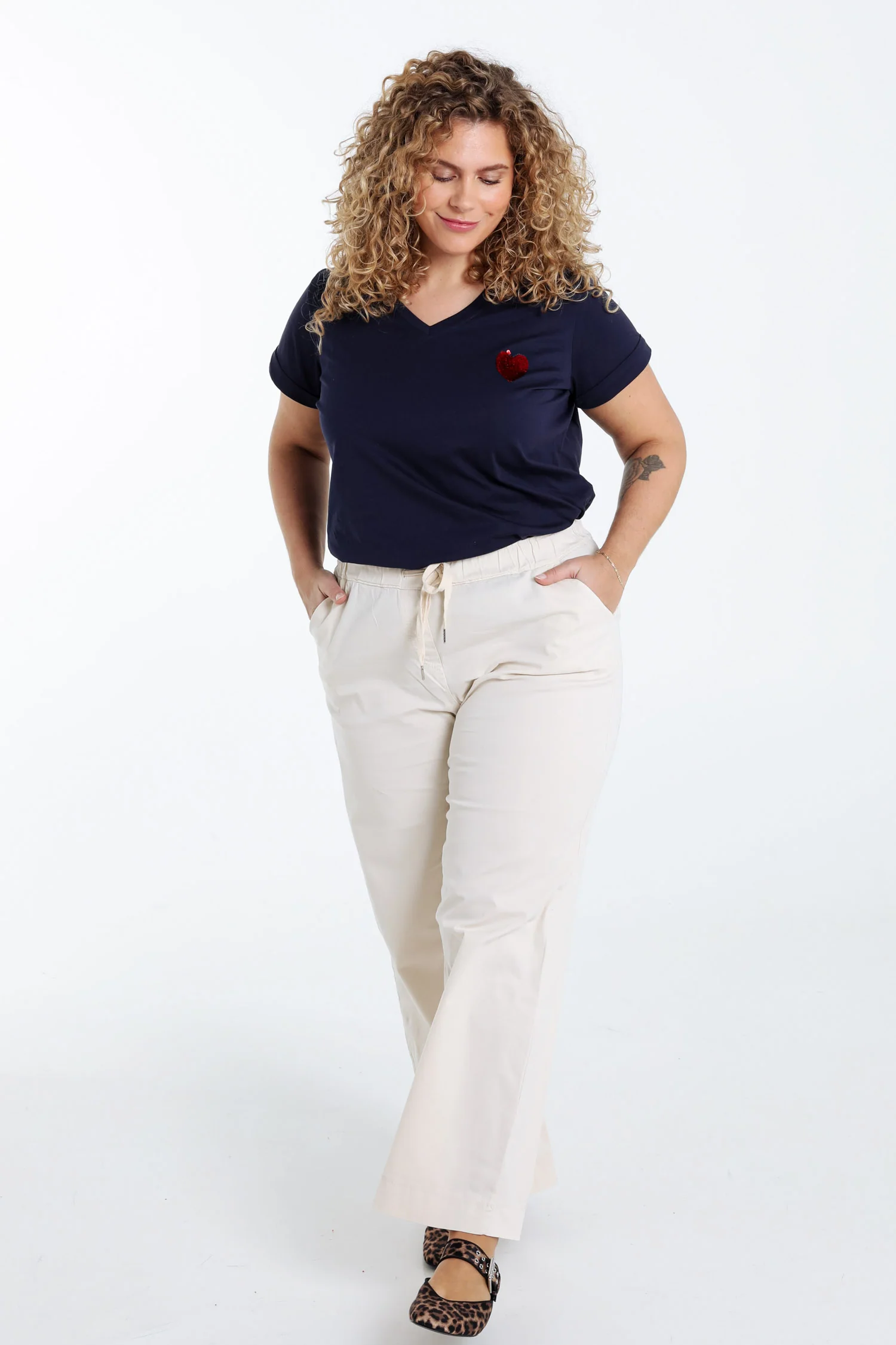 Pantalon chino jambe large uni - Image 30