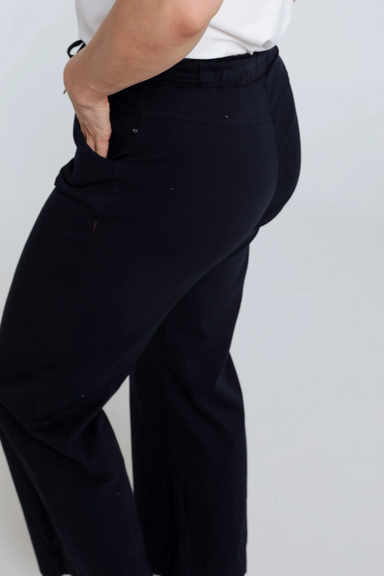 Pantalon chino jambe large uni - Image 4