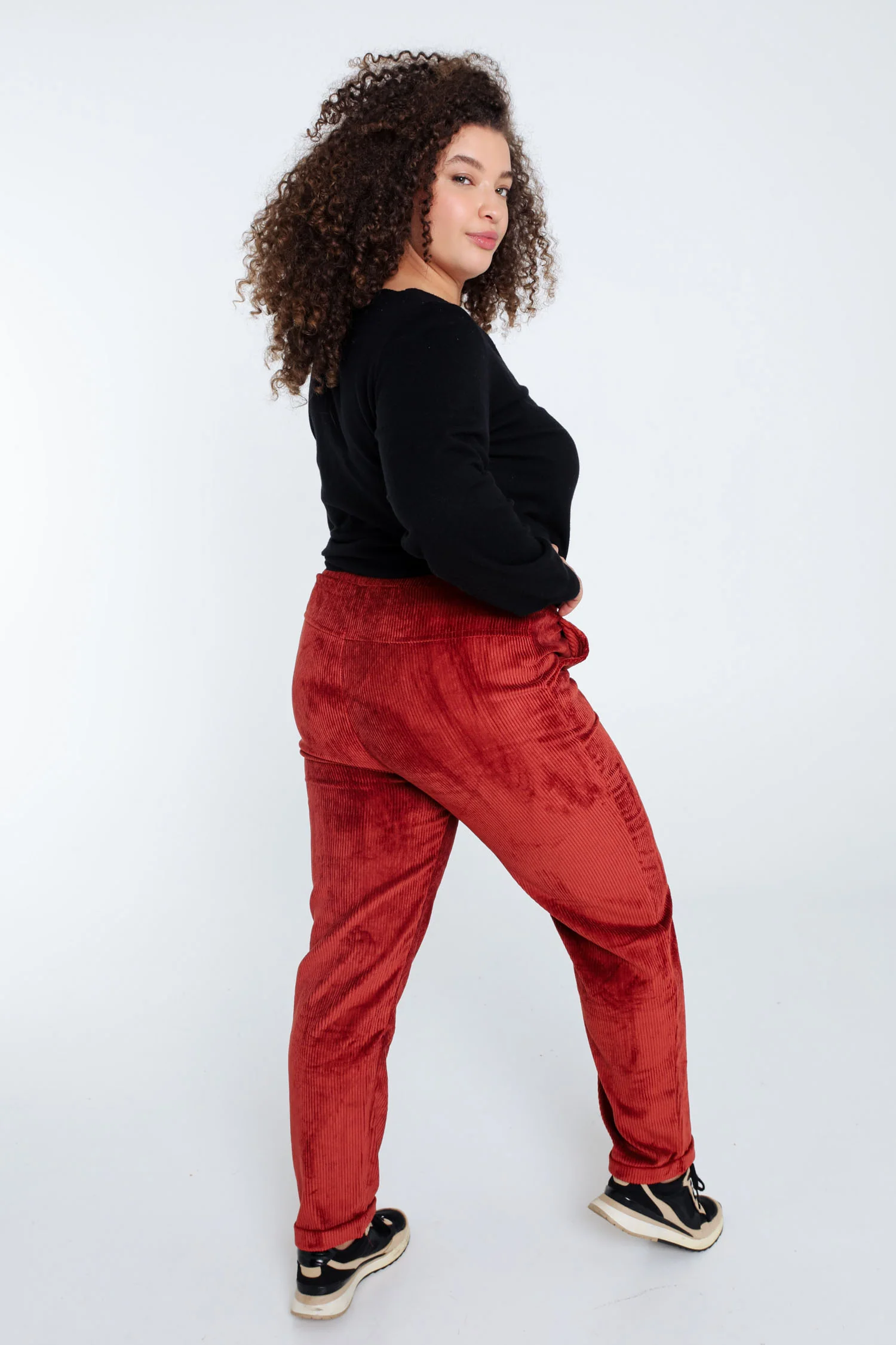 Pantalon chino uni en velours - Image 13