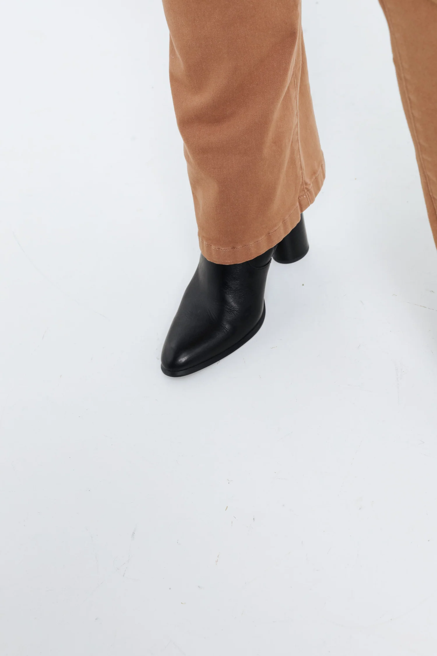 Pantalon flare brodé en coton - Image 15
