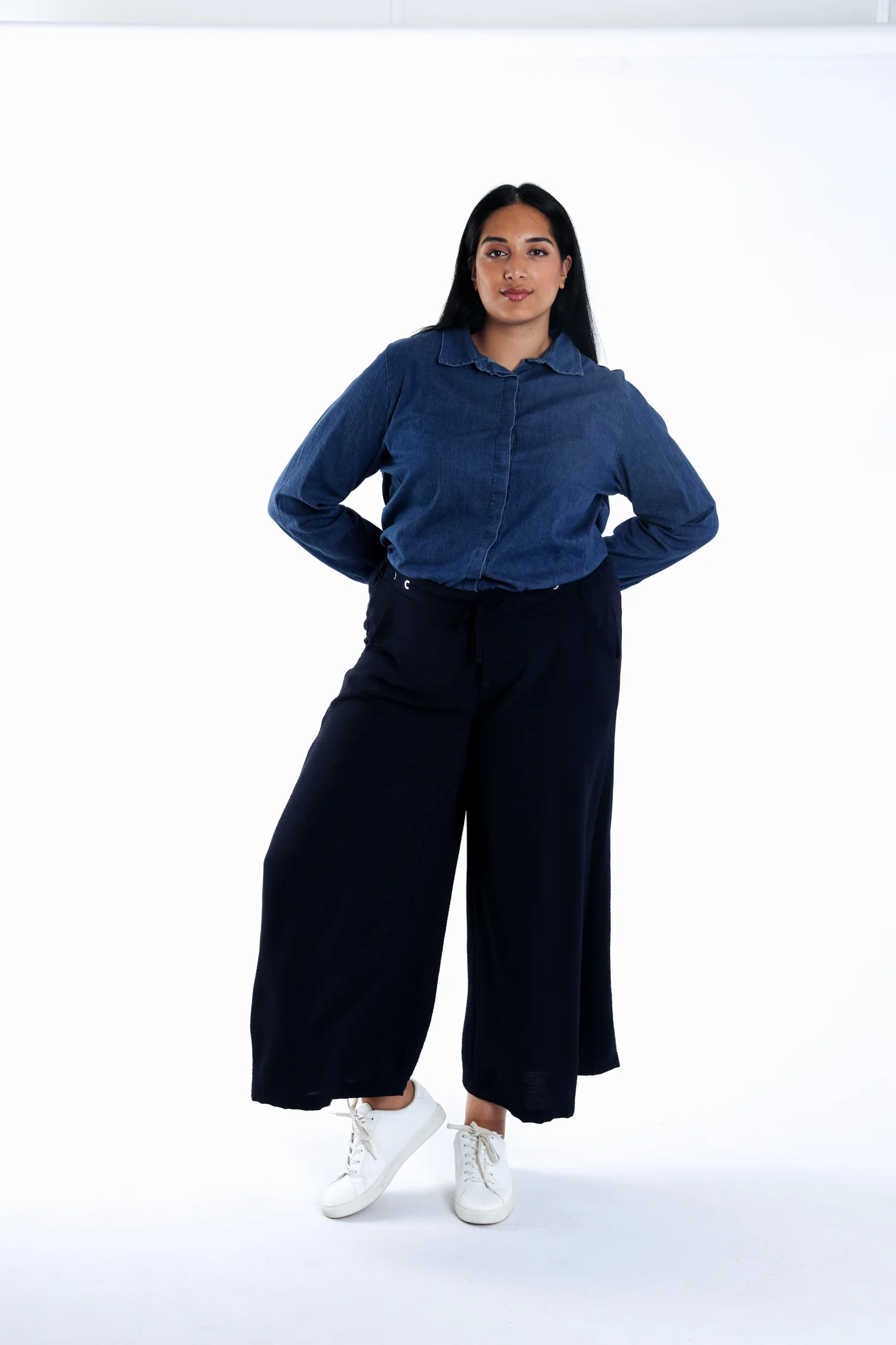 Pantalon large 7/8 uni - Image 6