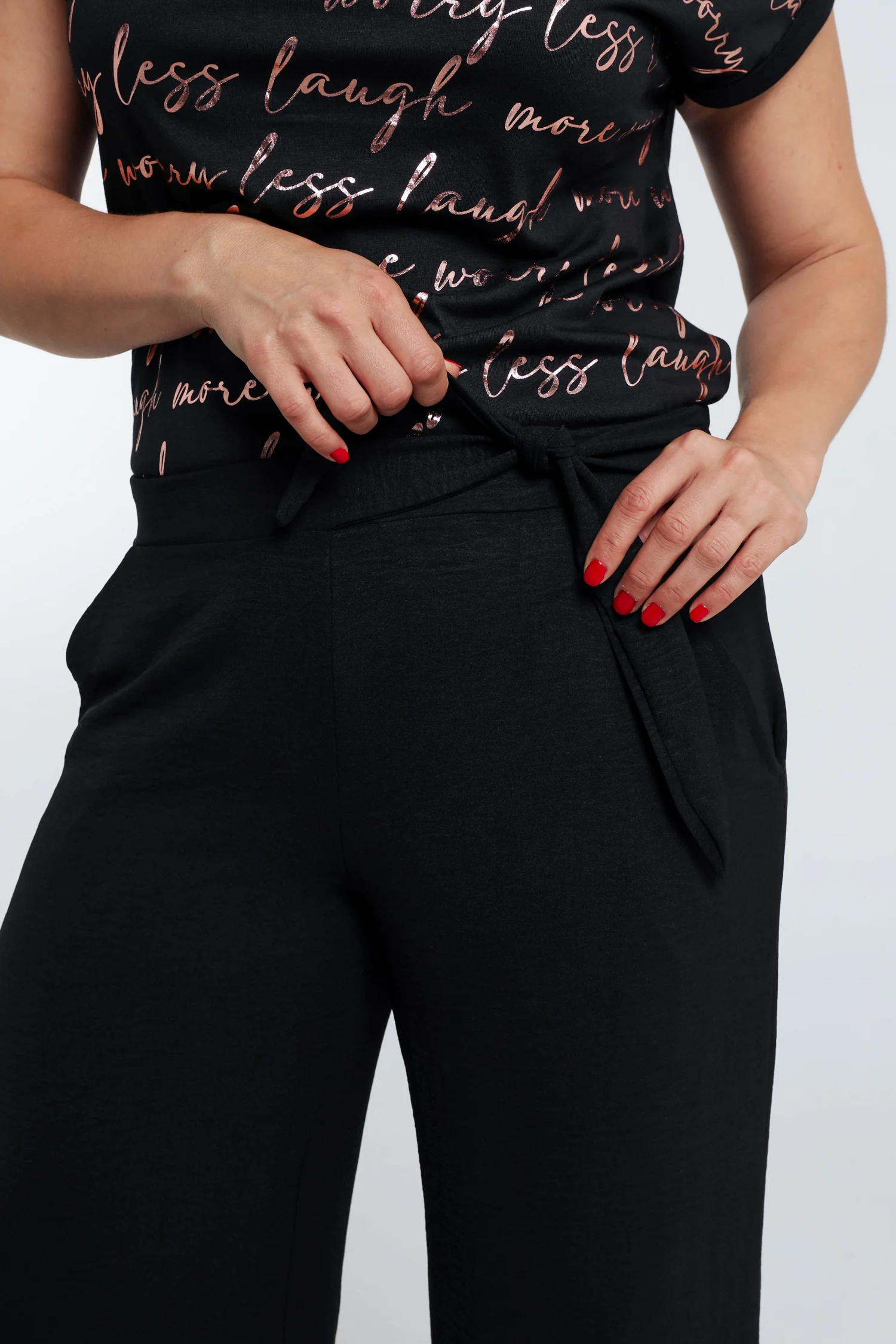 Pantalon large avec nœud - Image 34
