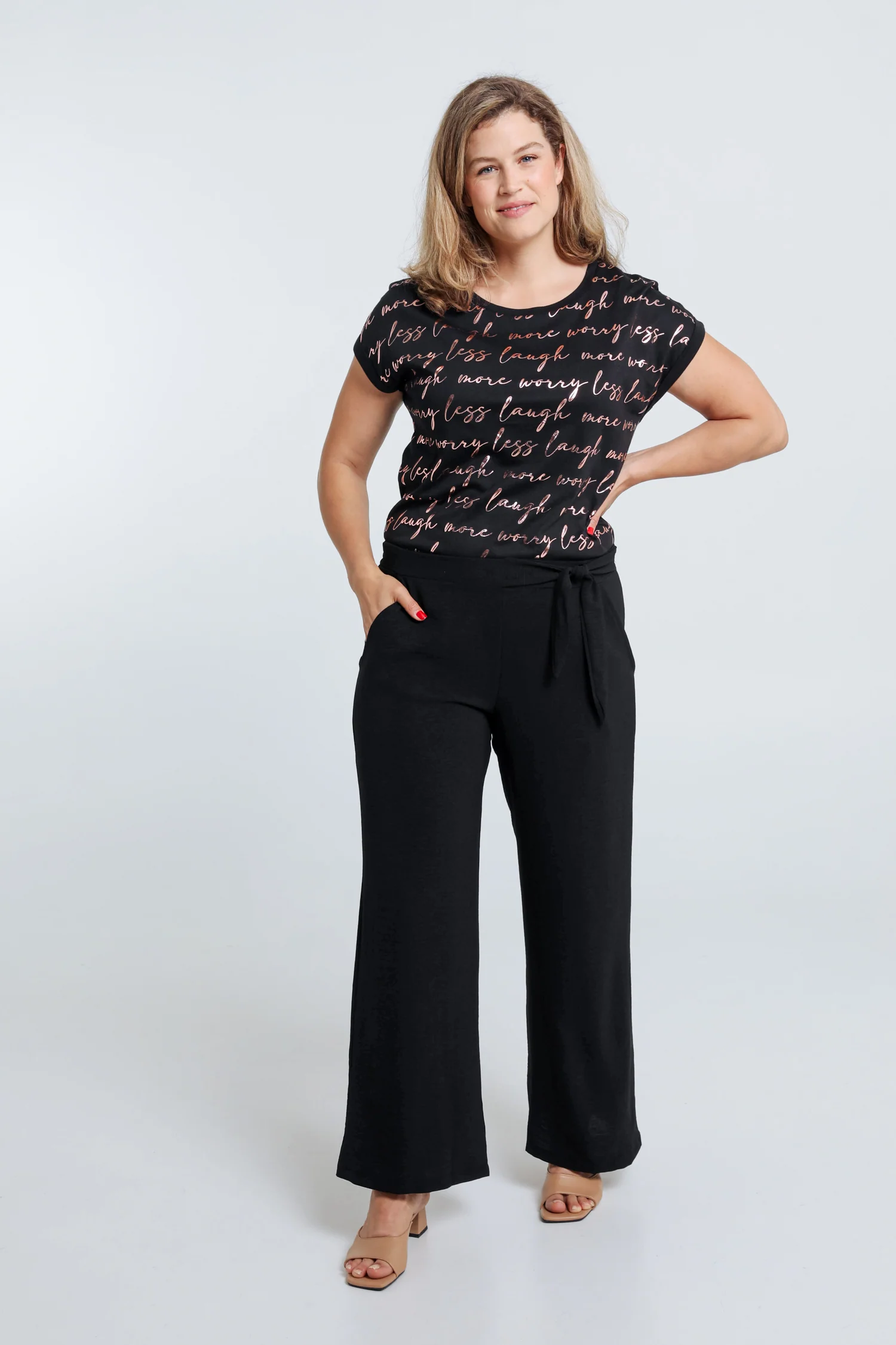 Pantalon large avec nœud - Image 35