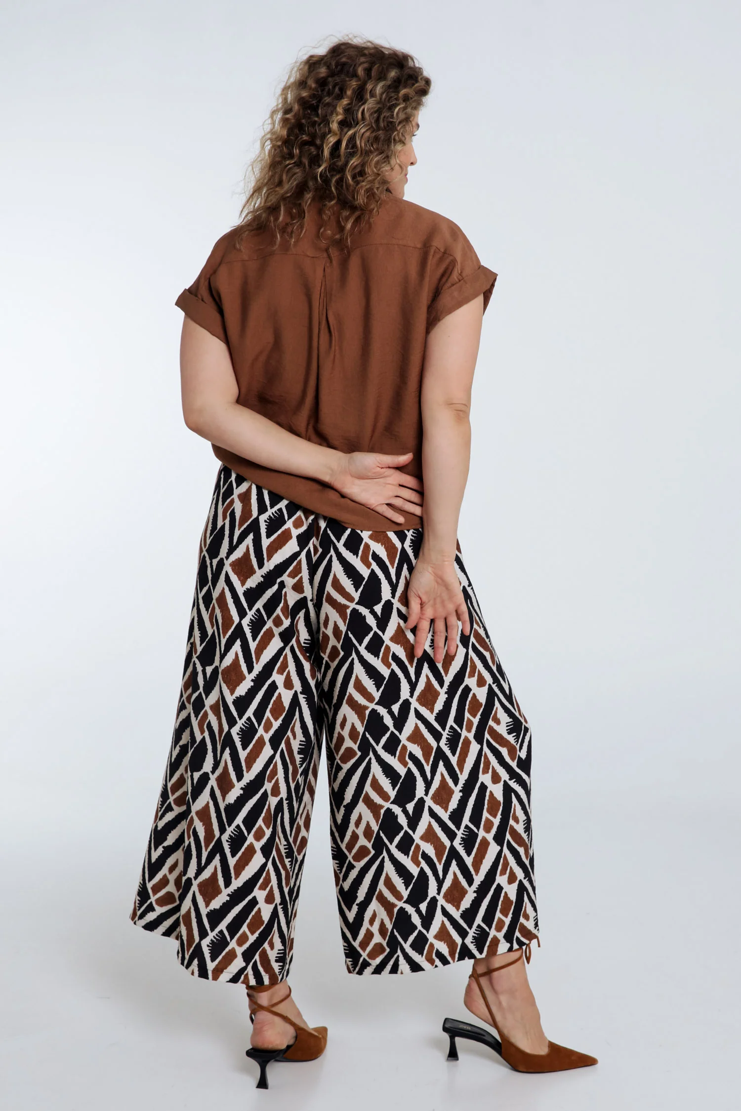 Pantalon large en viscose imprimé ethnique - Image 13