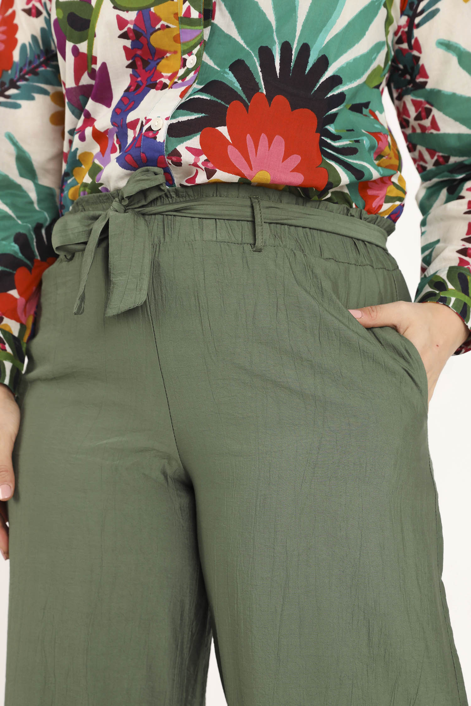 Pantalon large en viscose uni effet plissé - Image 3