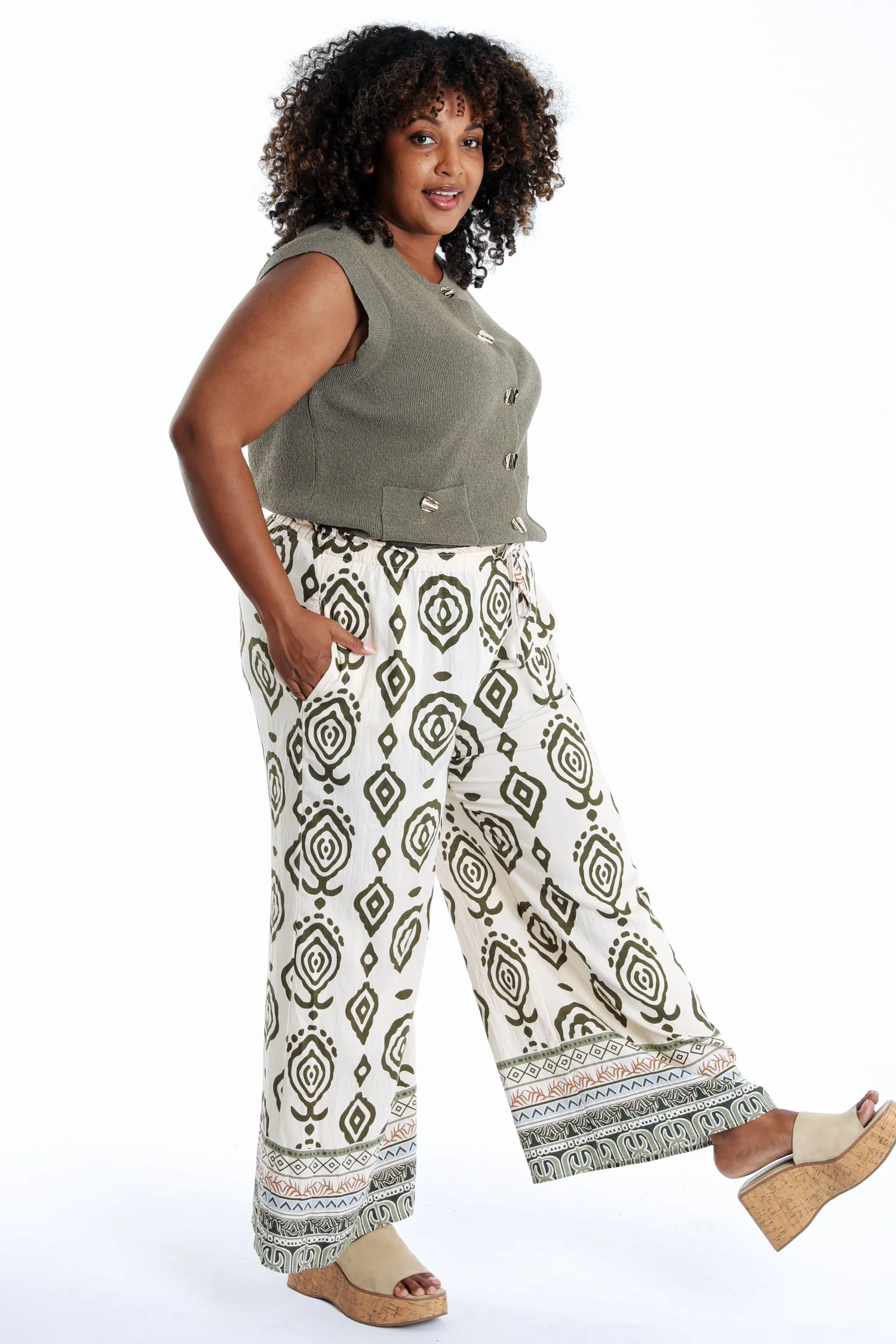 Pantalon large imprimé ethnique bicolore - Image 9