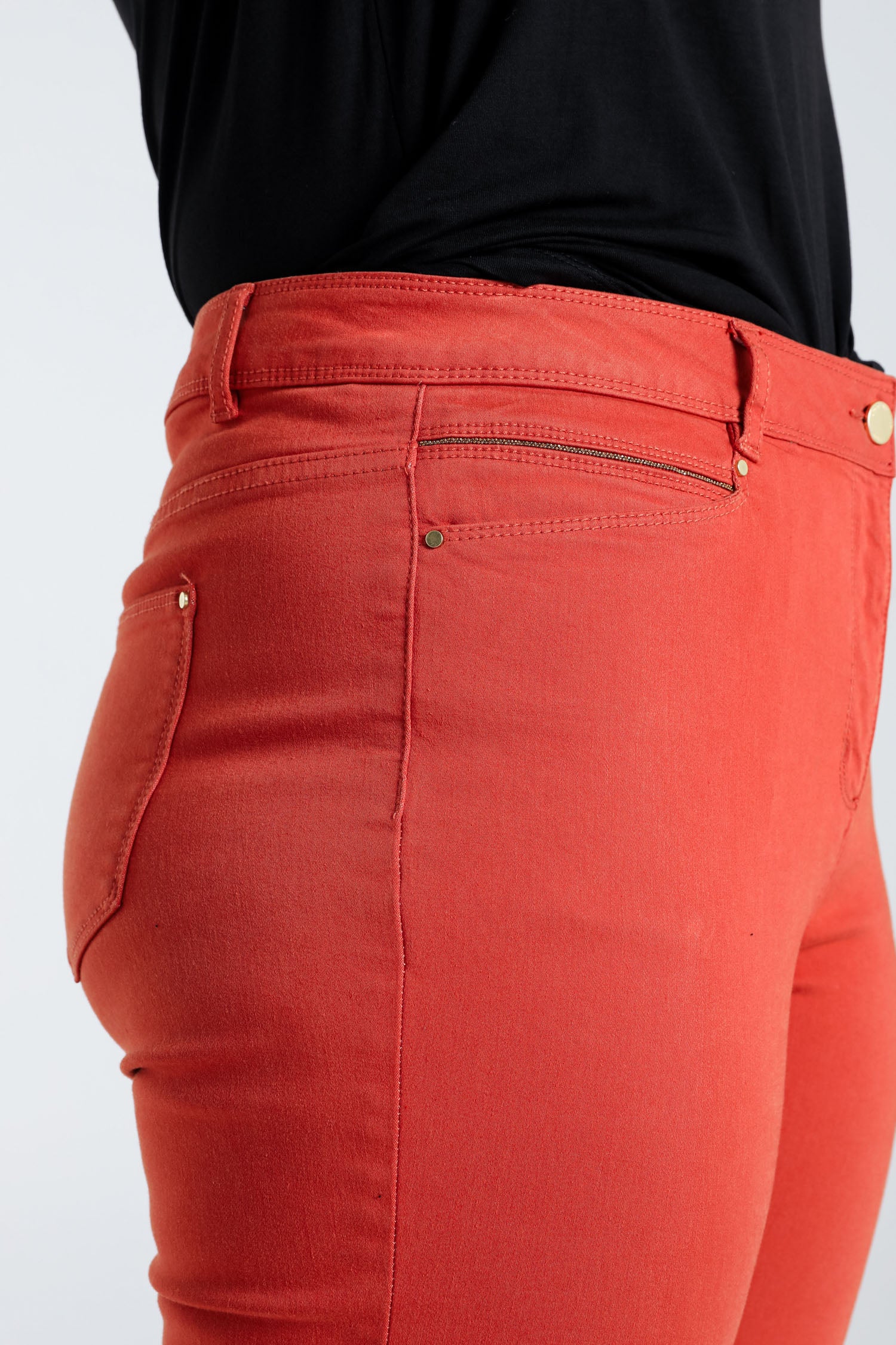 Pantalon Louise 7/8 en coton - Image 17
