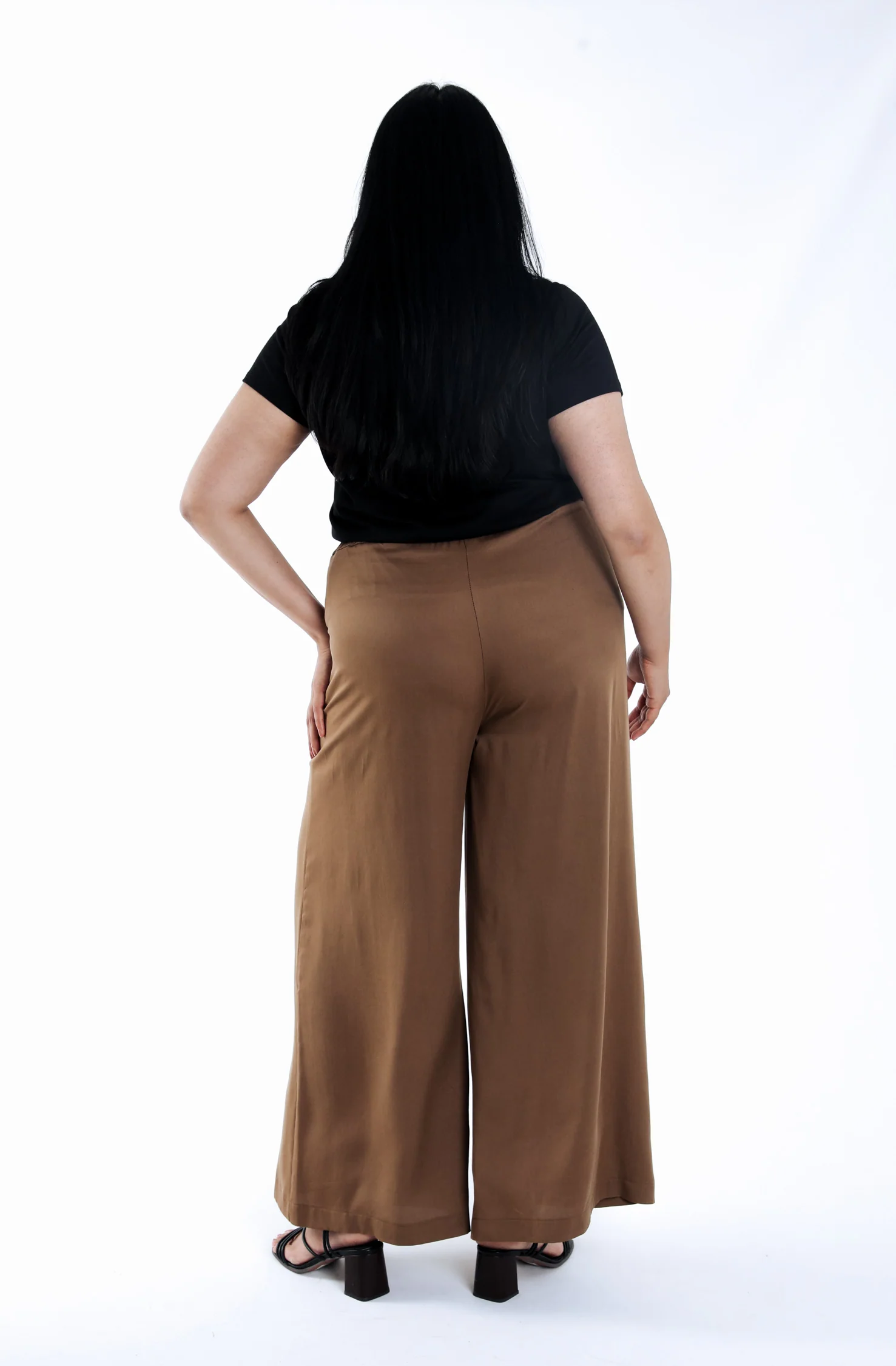Pantalon tencel jambes larges uni - Image 2