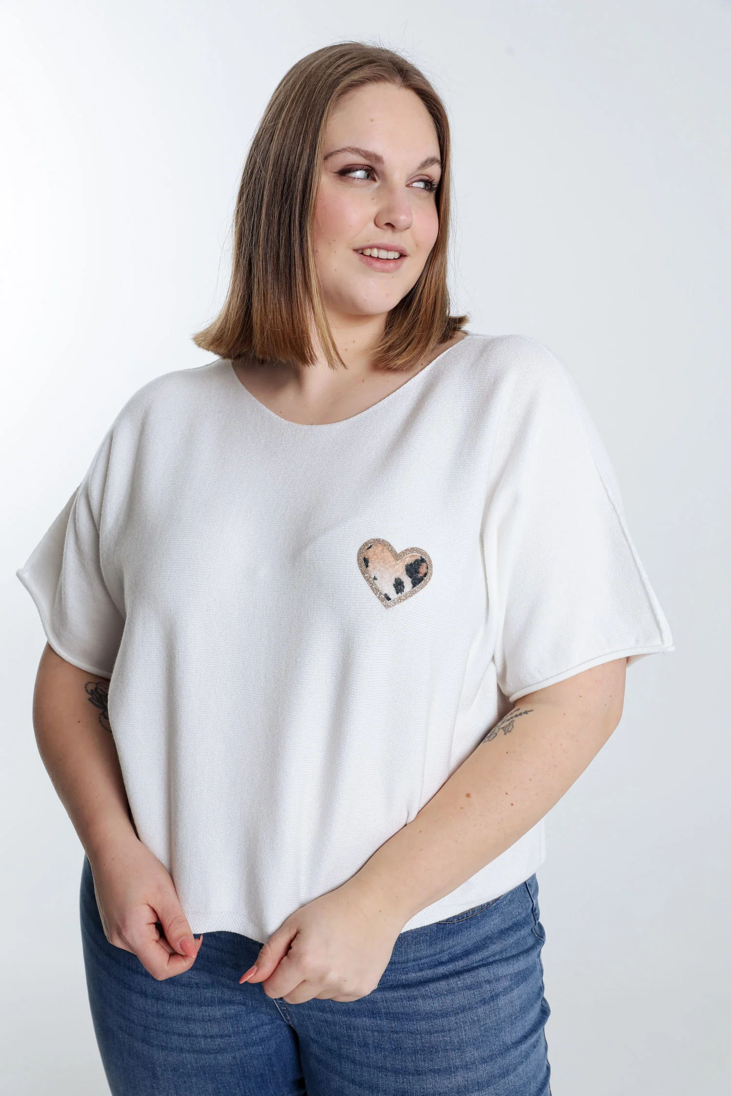 Pull cape uni avec coeur - Image 6
