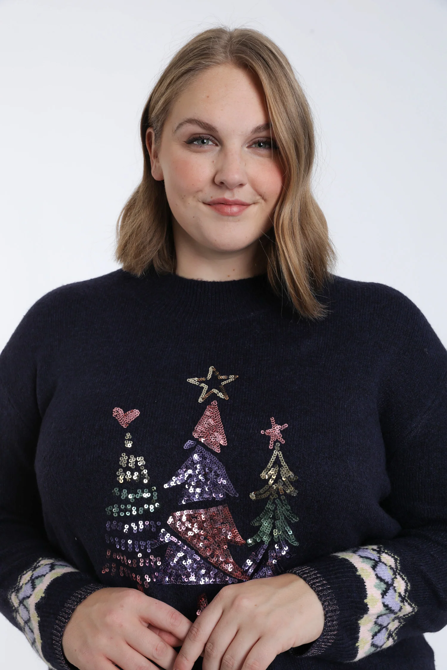 Pull de noël avec sapins - Image 3