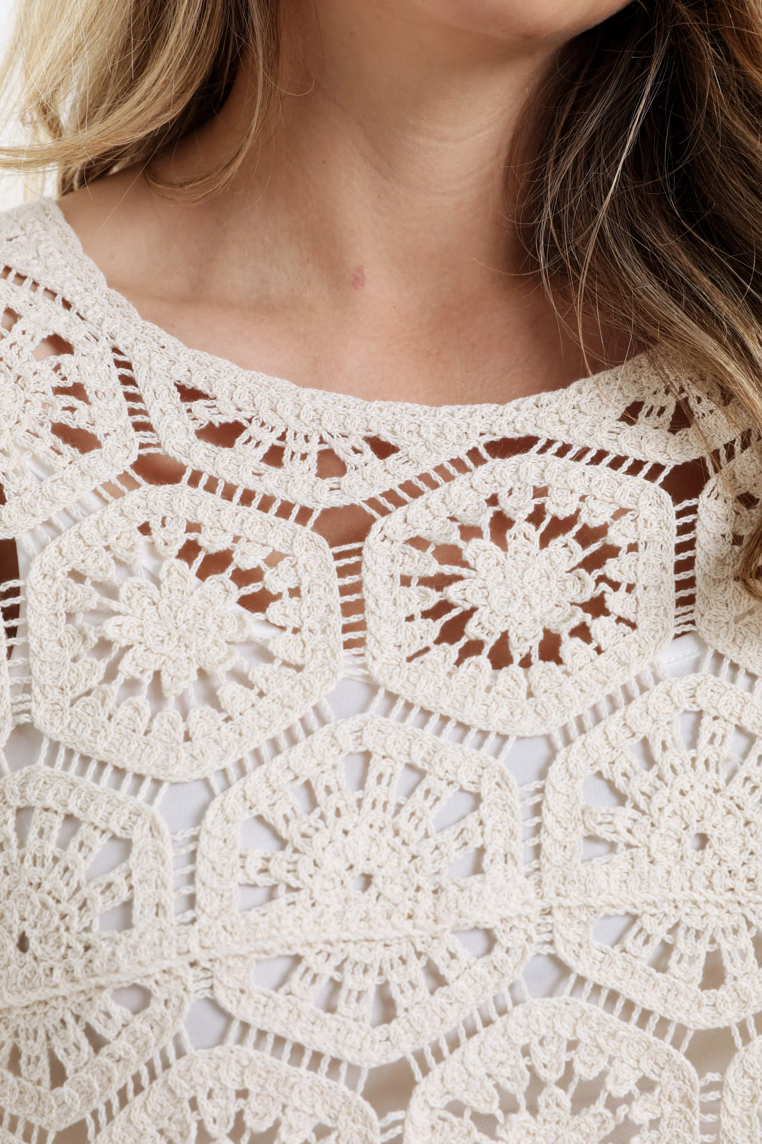 Pull en crochet uni - Image 6