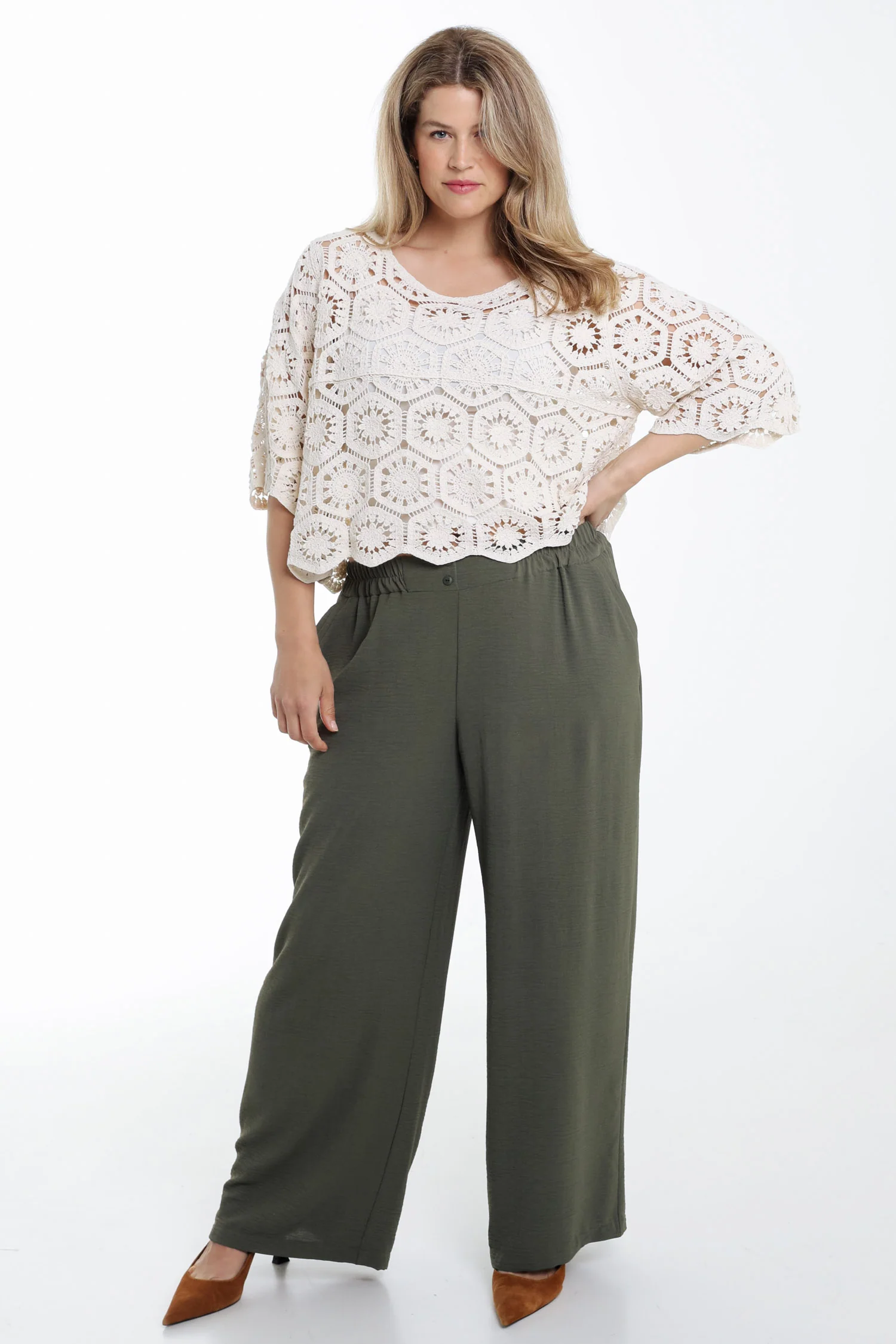 Pull en crochet uni - Image 9