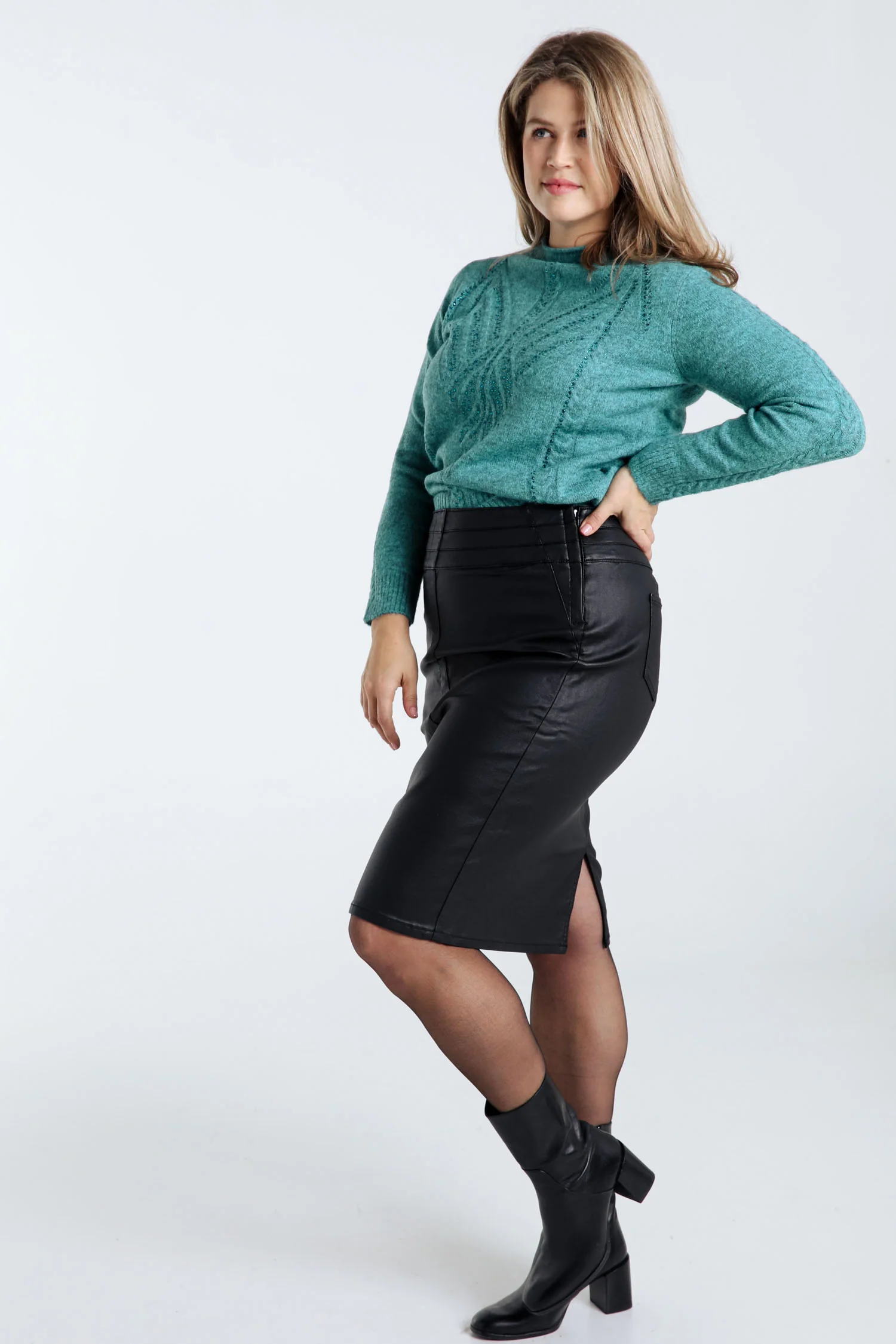 Pull uni torsade et strass - Image 9
