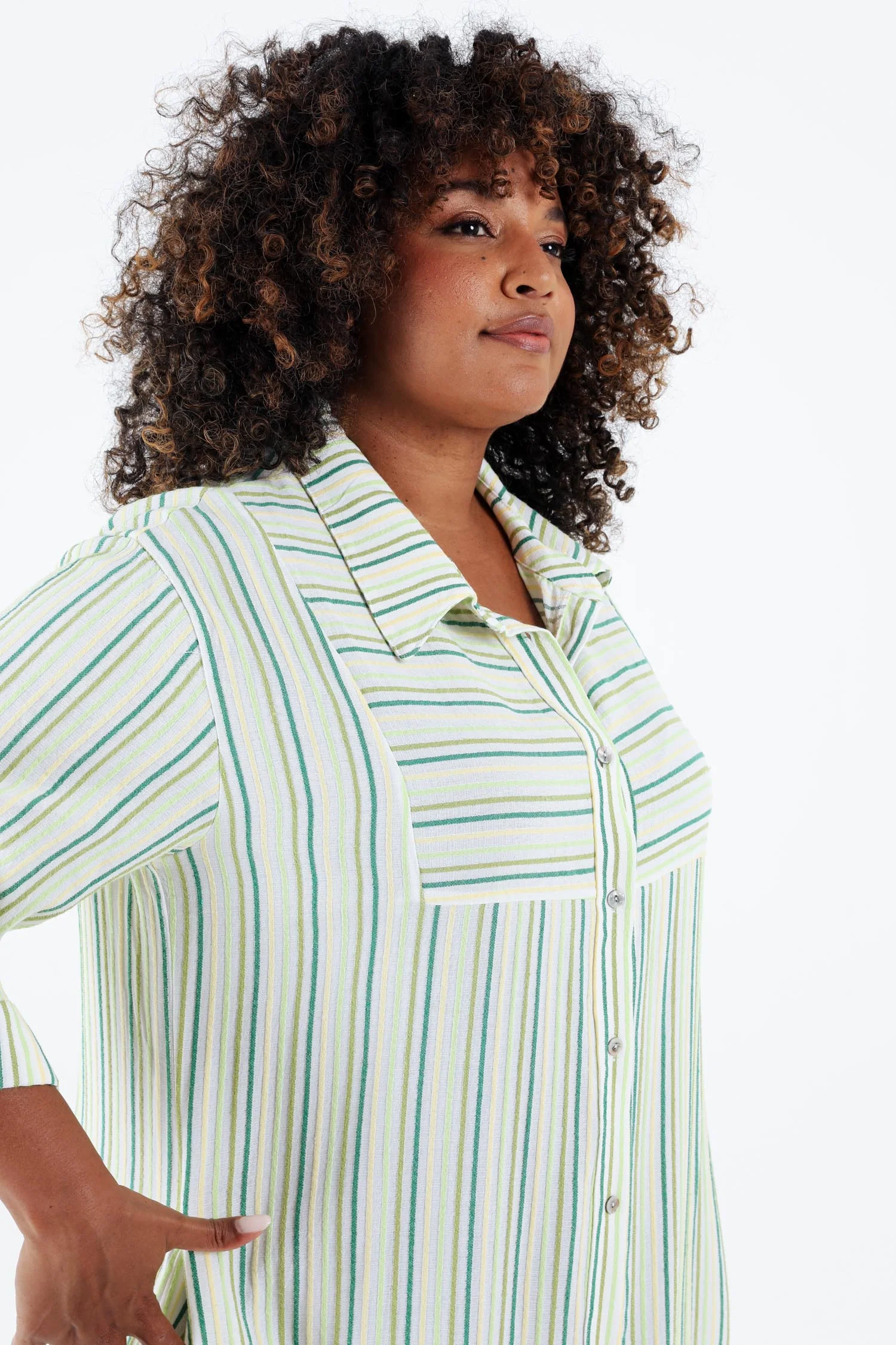 Robe chemise en viscose rayée - Image 3